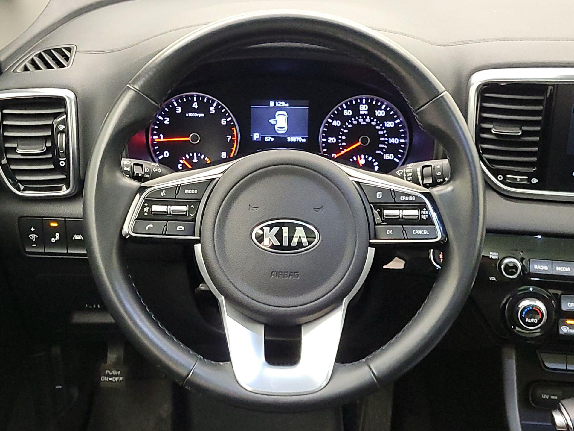 Thumbnail: 2022 Kia Sportage - 10