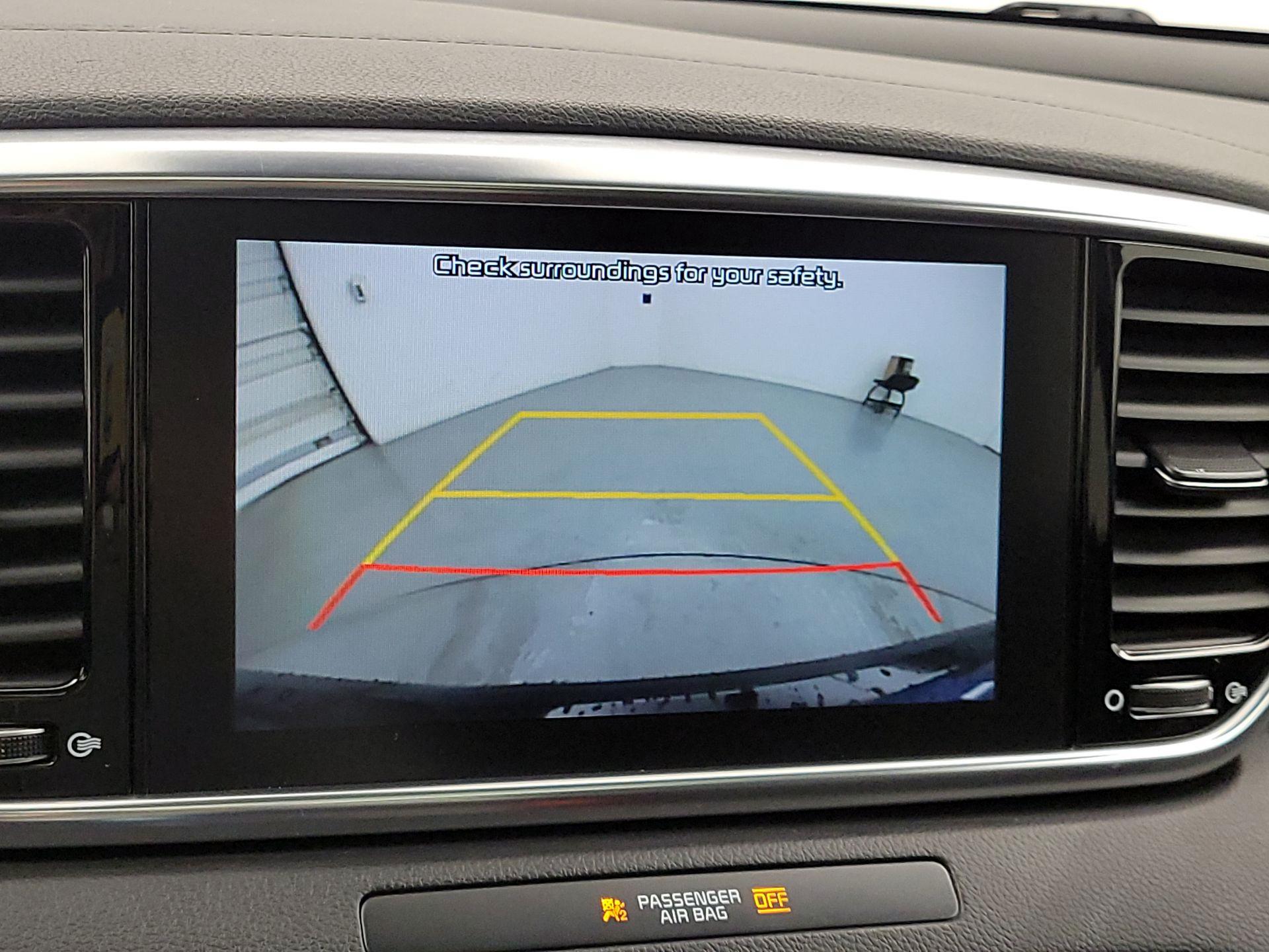 Thumbnail: 2022 Kia Sportage - 14