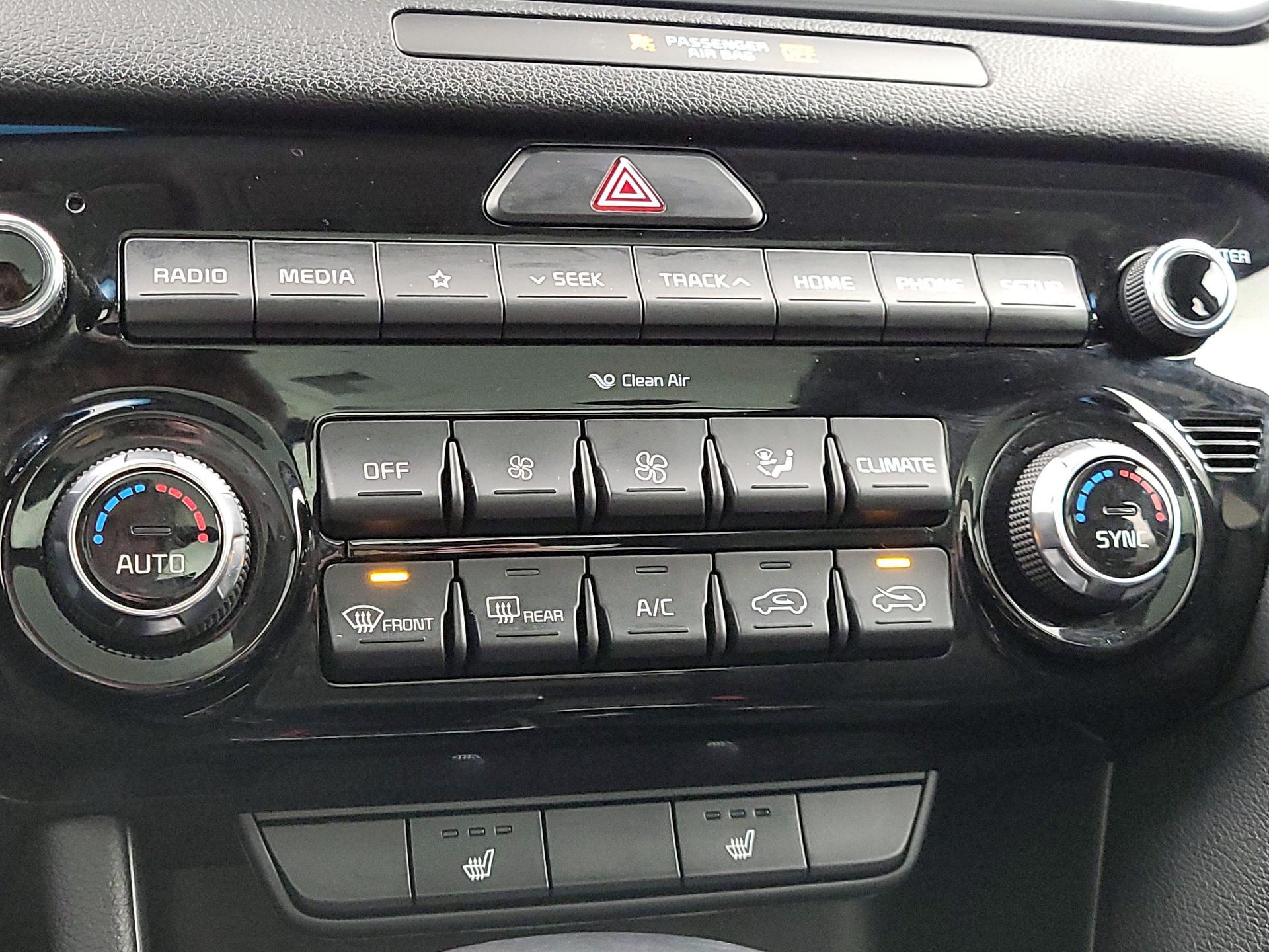 Thumbnail: 2022 Kia Sportage - 16