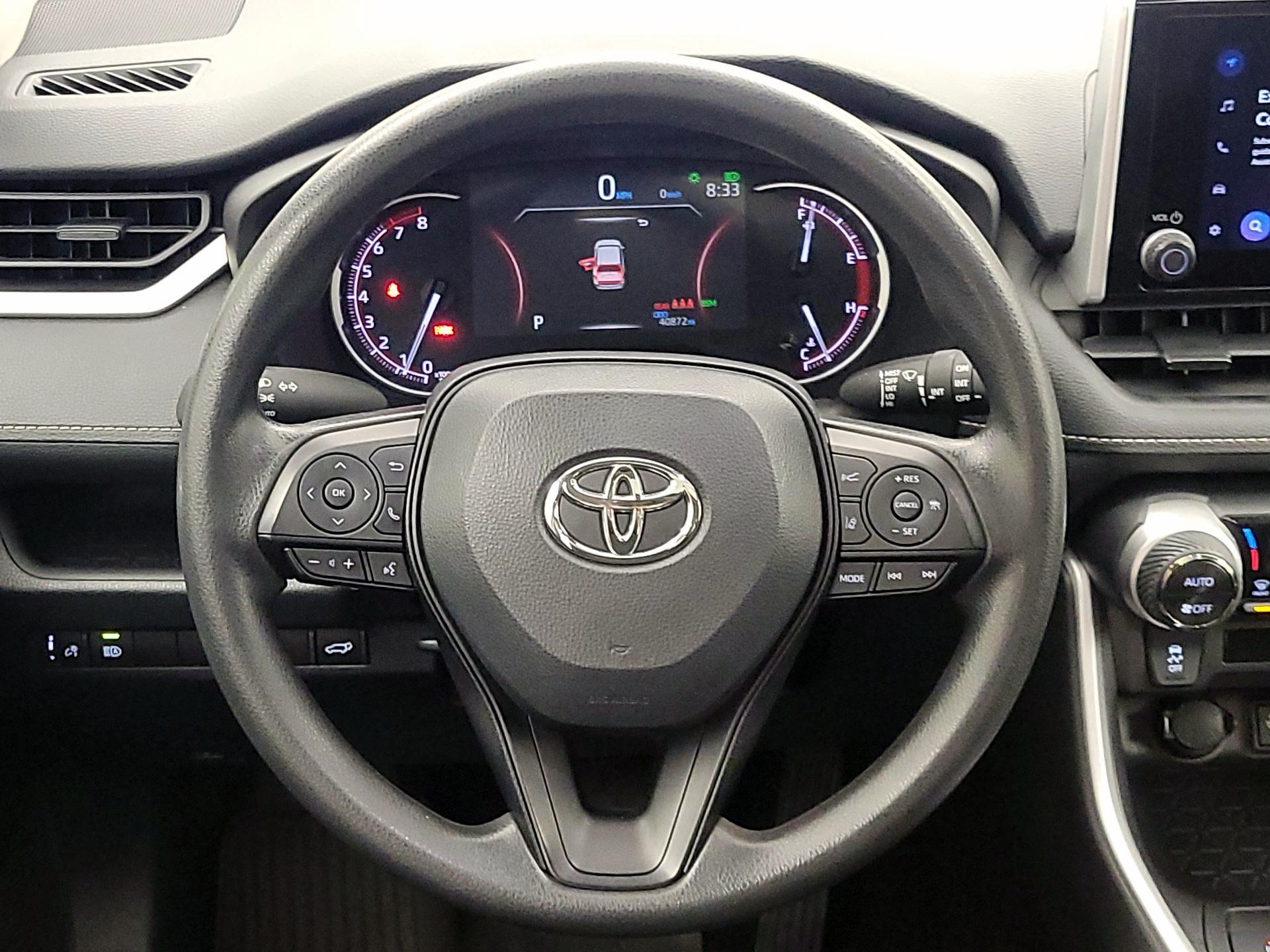 Thumbnail: 2024 Toyota RAV4 - 10