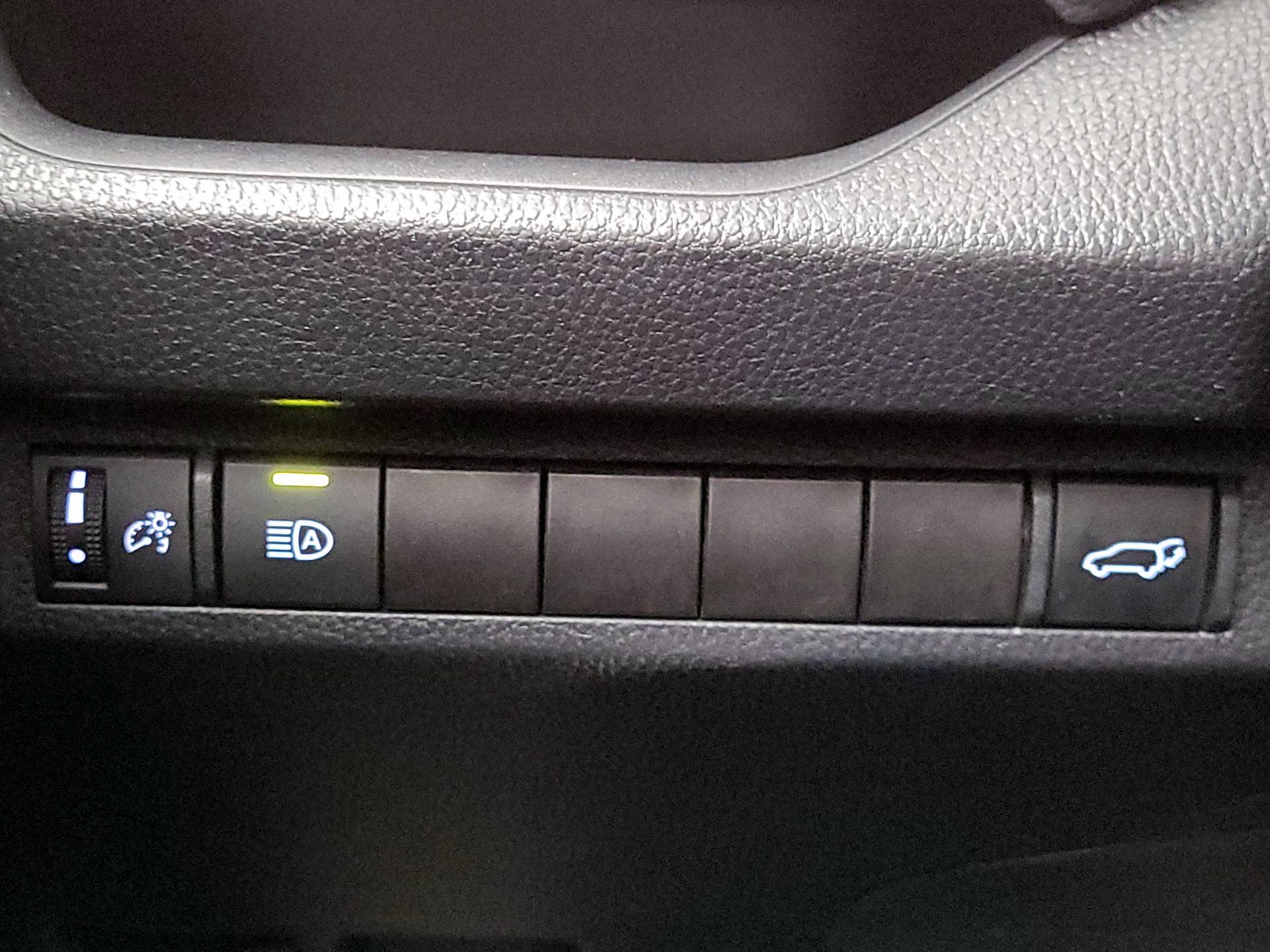 Thumbnail: 2024 Toyota RAV4 - 13