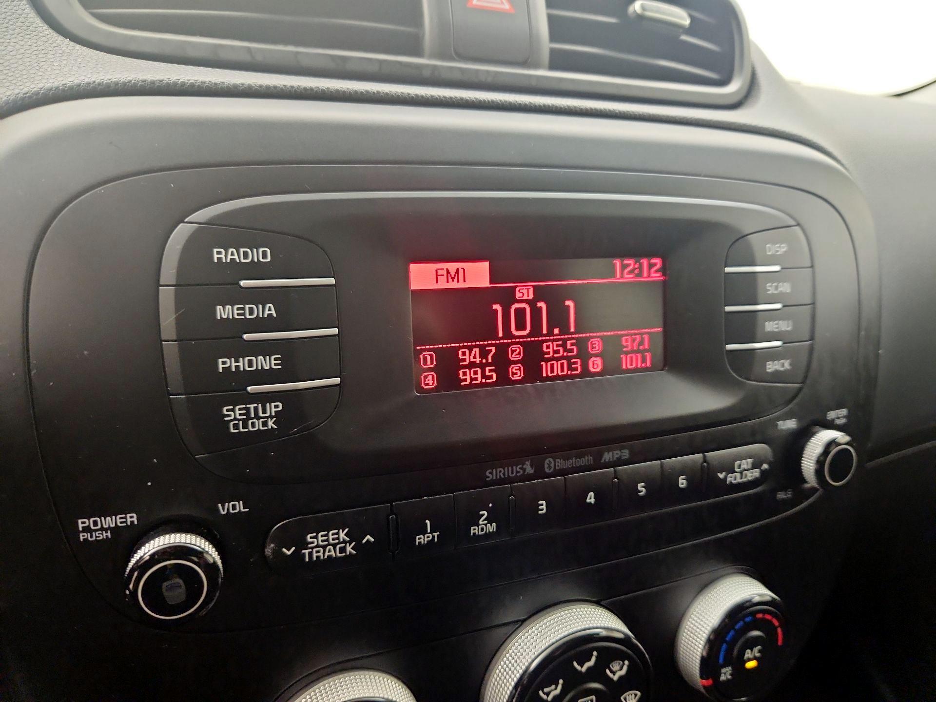 Thumbnail: 2014 Kia Soul - 14