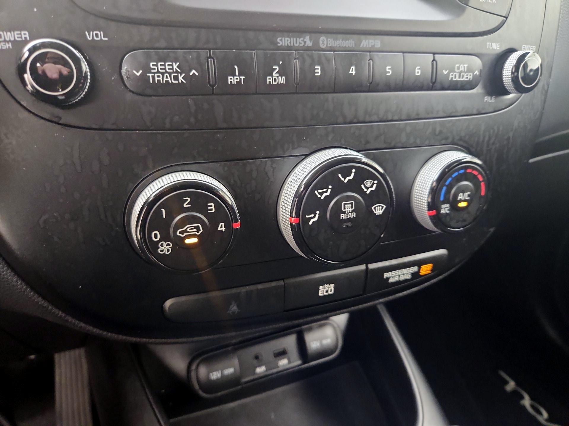 Thumbnail: 2014 Kia Soul - 15