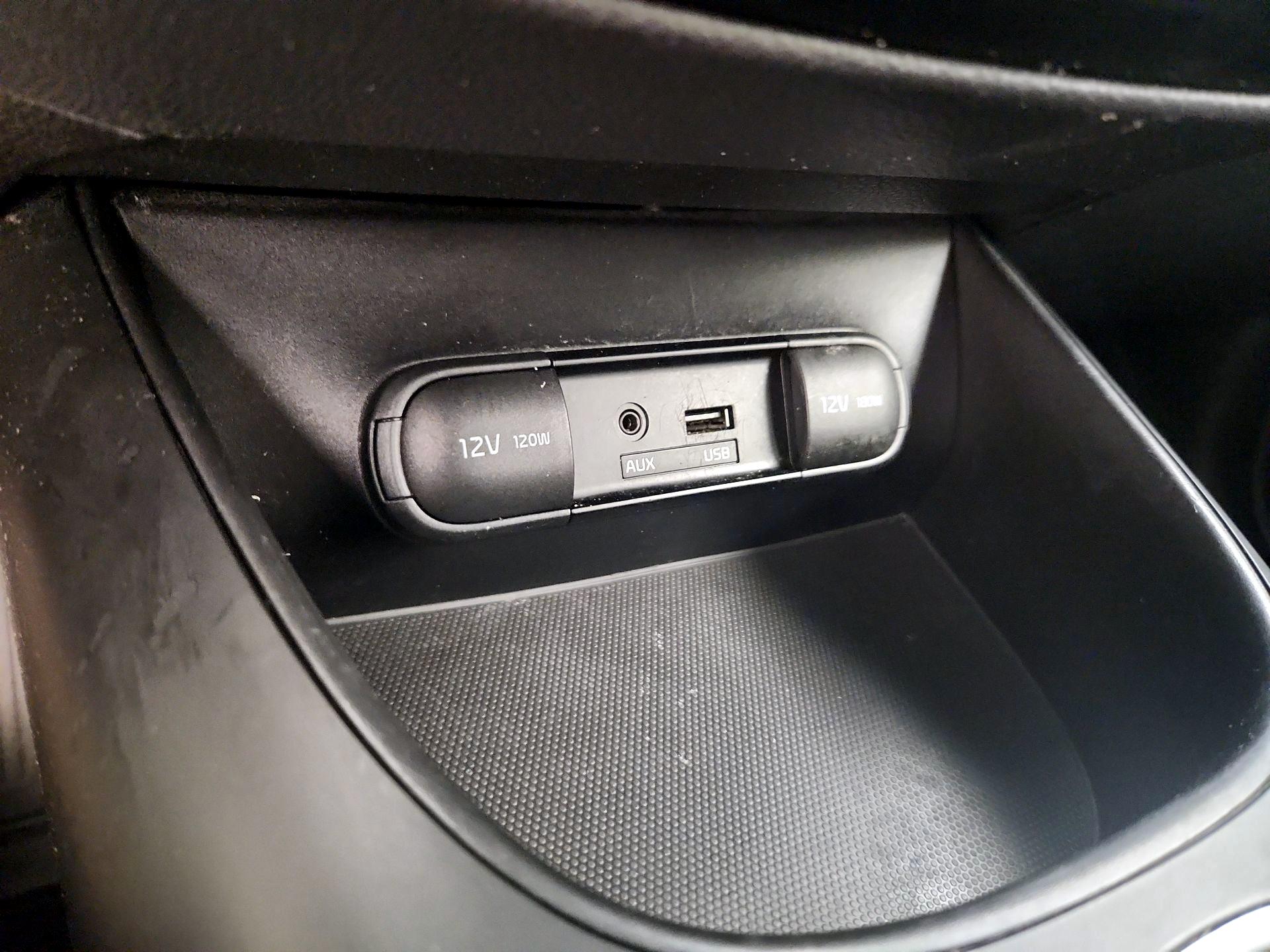 Thumbnail: 2014 Kia Soul - 17