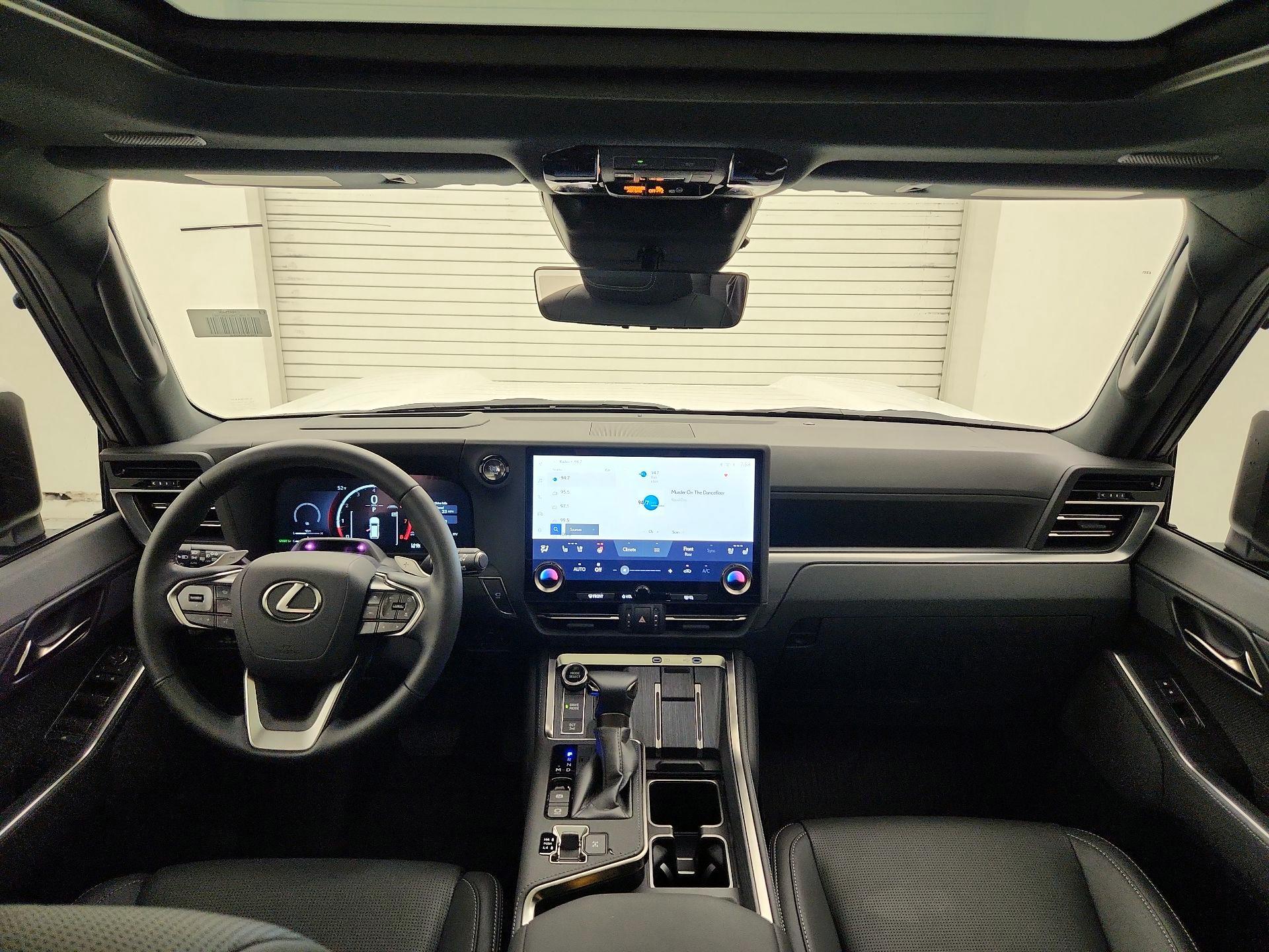 Thumbnail: 2025 Lexus GX - 9