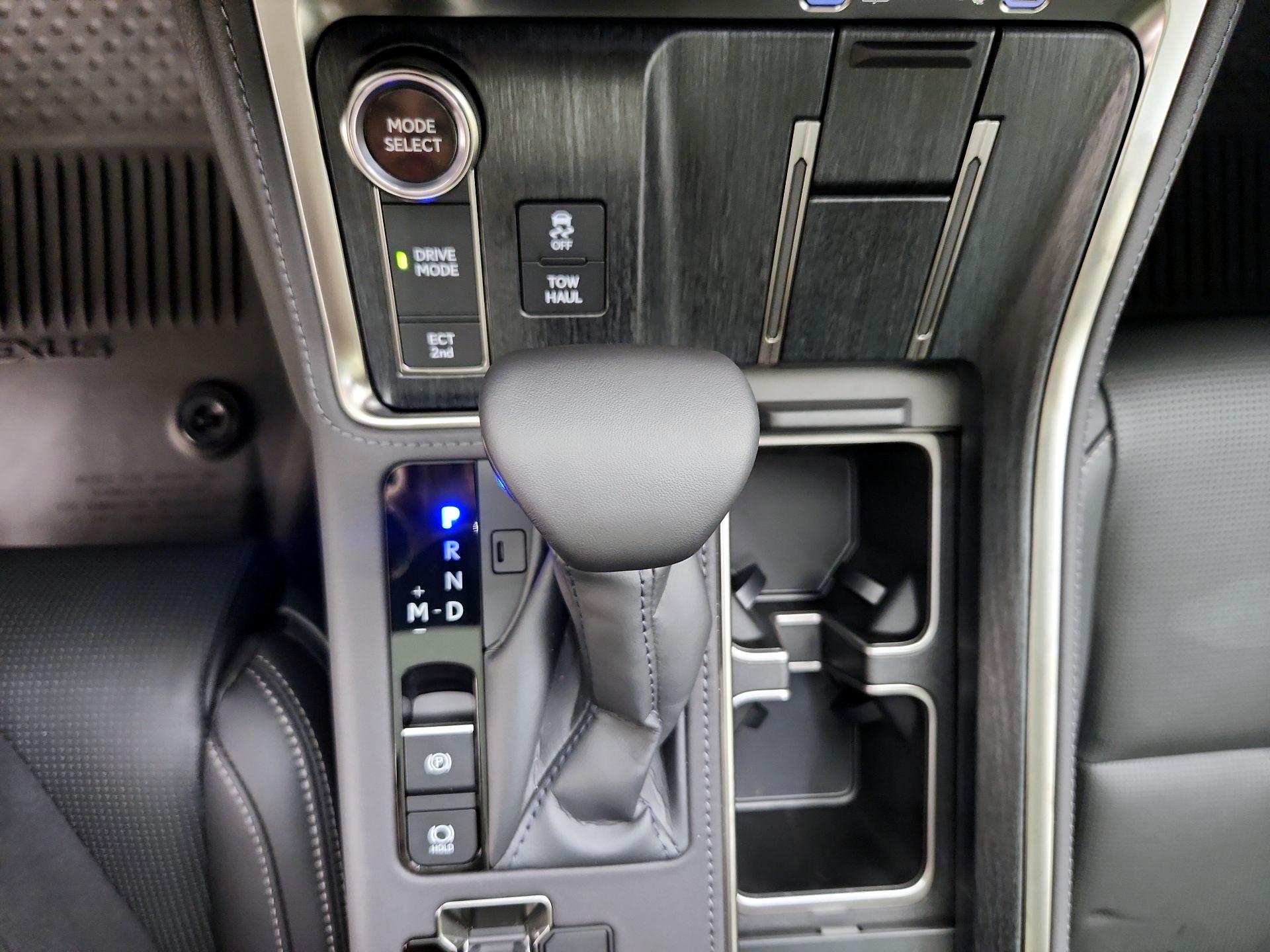 Thumbnail: 2025 Lexus GX - 17