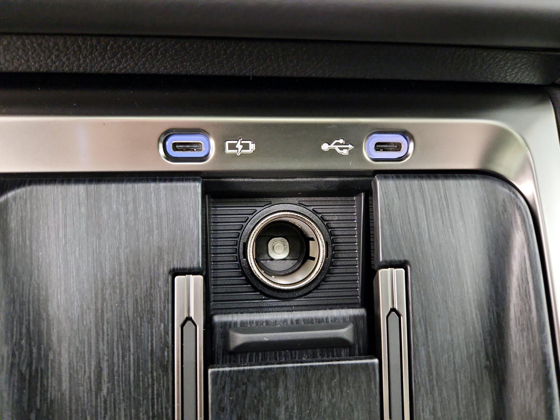 Thumbnail: 2025 Lexus GX - 18