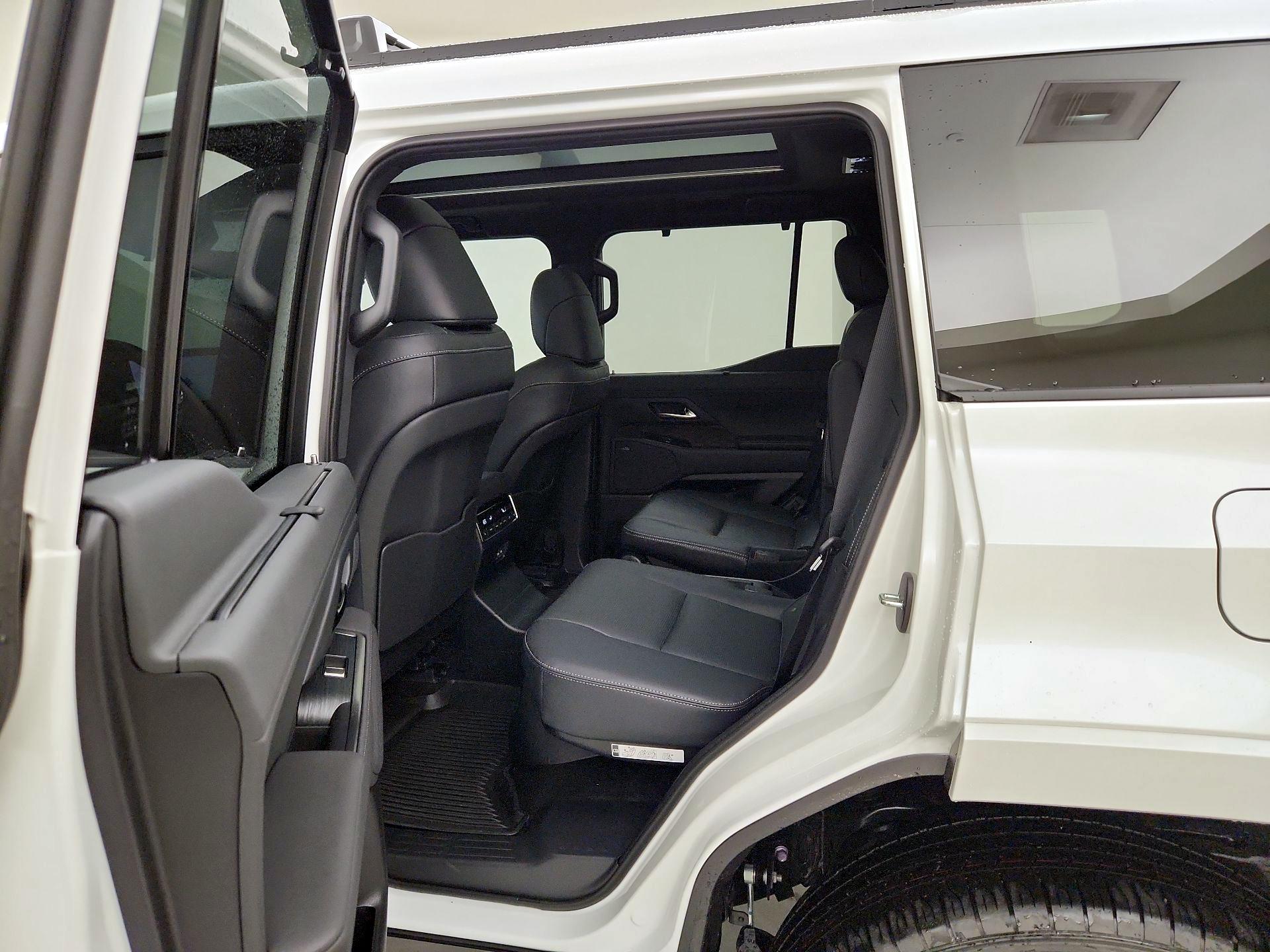 Thumbnail: 2025 Lexus GX - 20