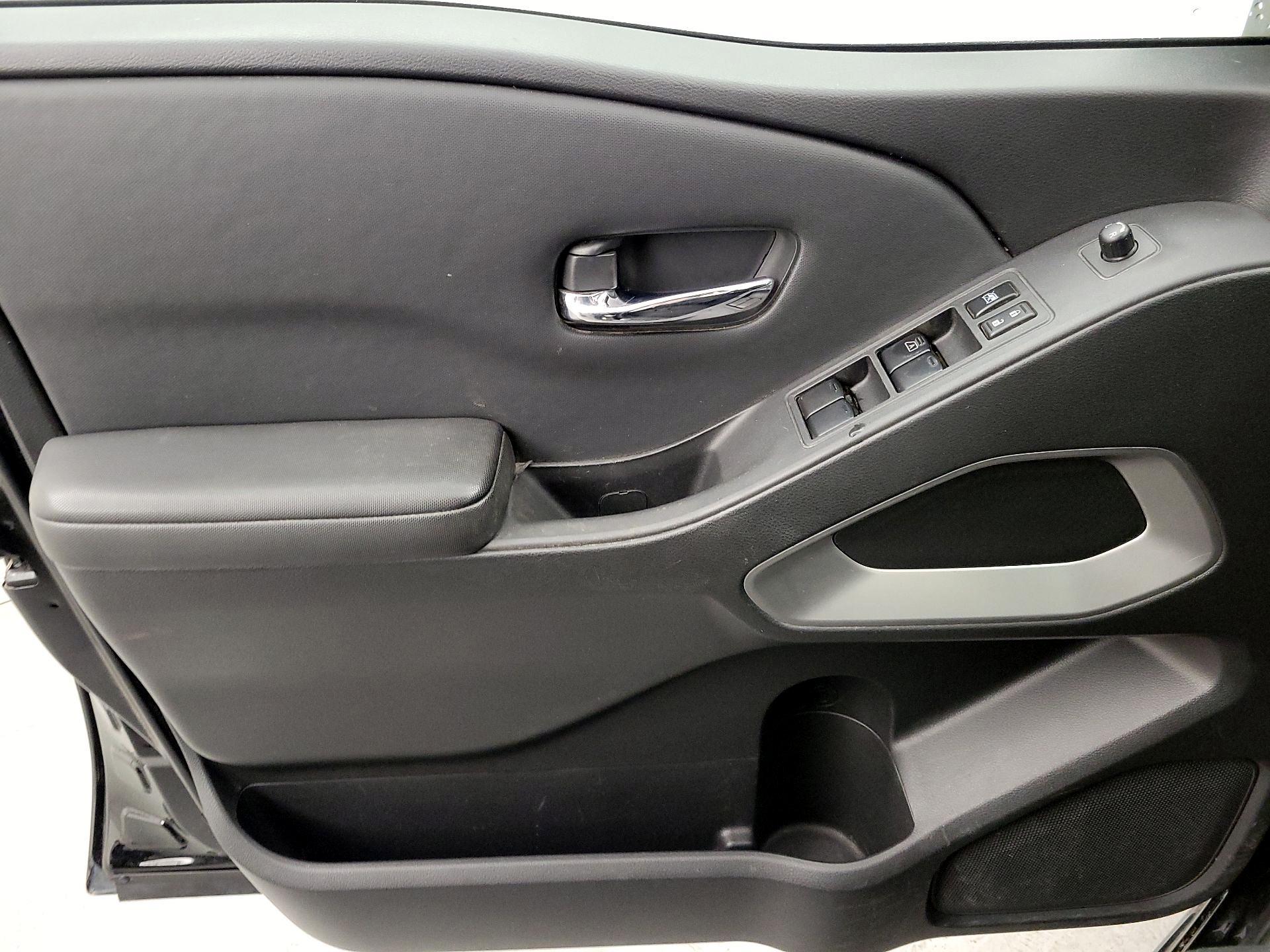 Thumbnail: 2022 Nissan Frontier - 12