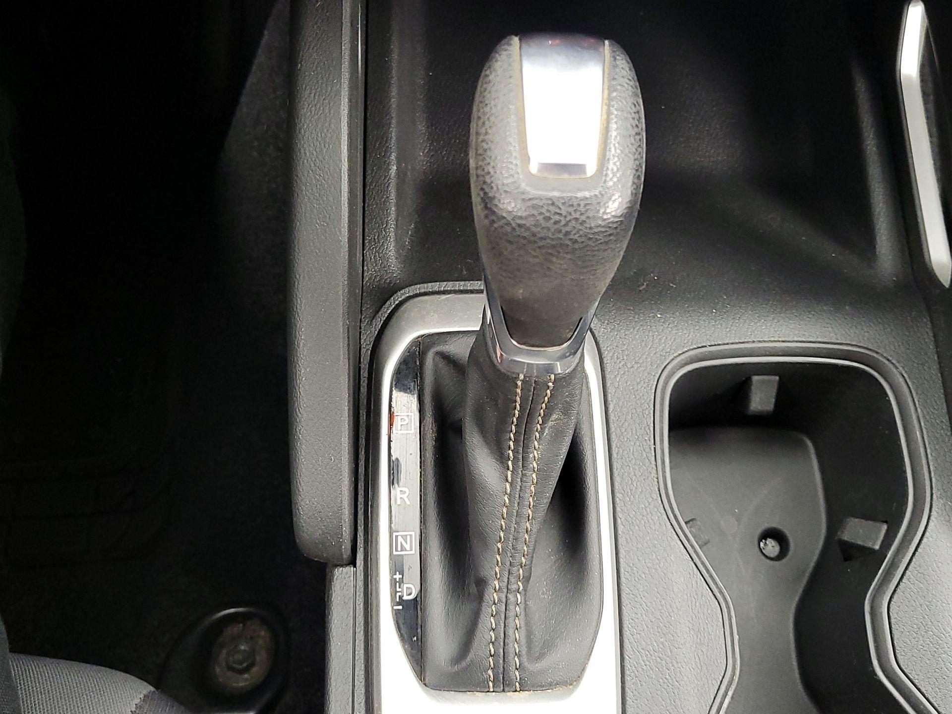 Thumbnail: 2022 Nissan Frontier - 17