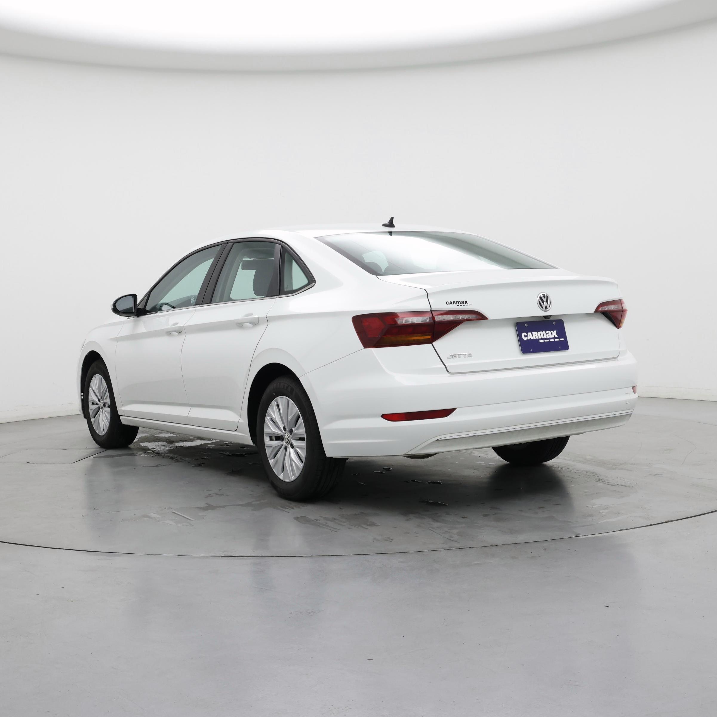 Thumbnail: 2019 Volkswagen Jetta - 2