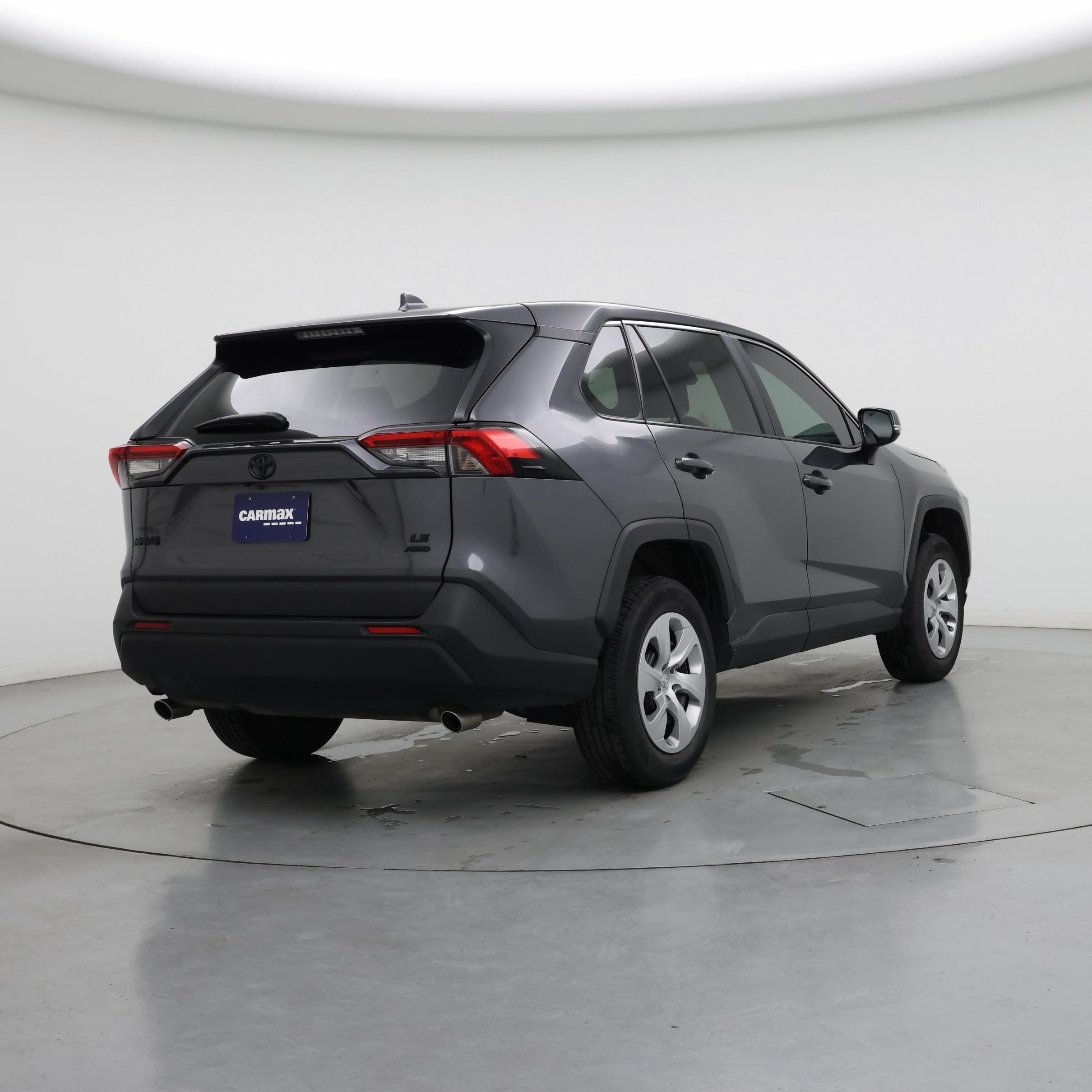 Thumbnail: 2022 Toyota RAV4 - 8