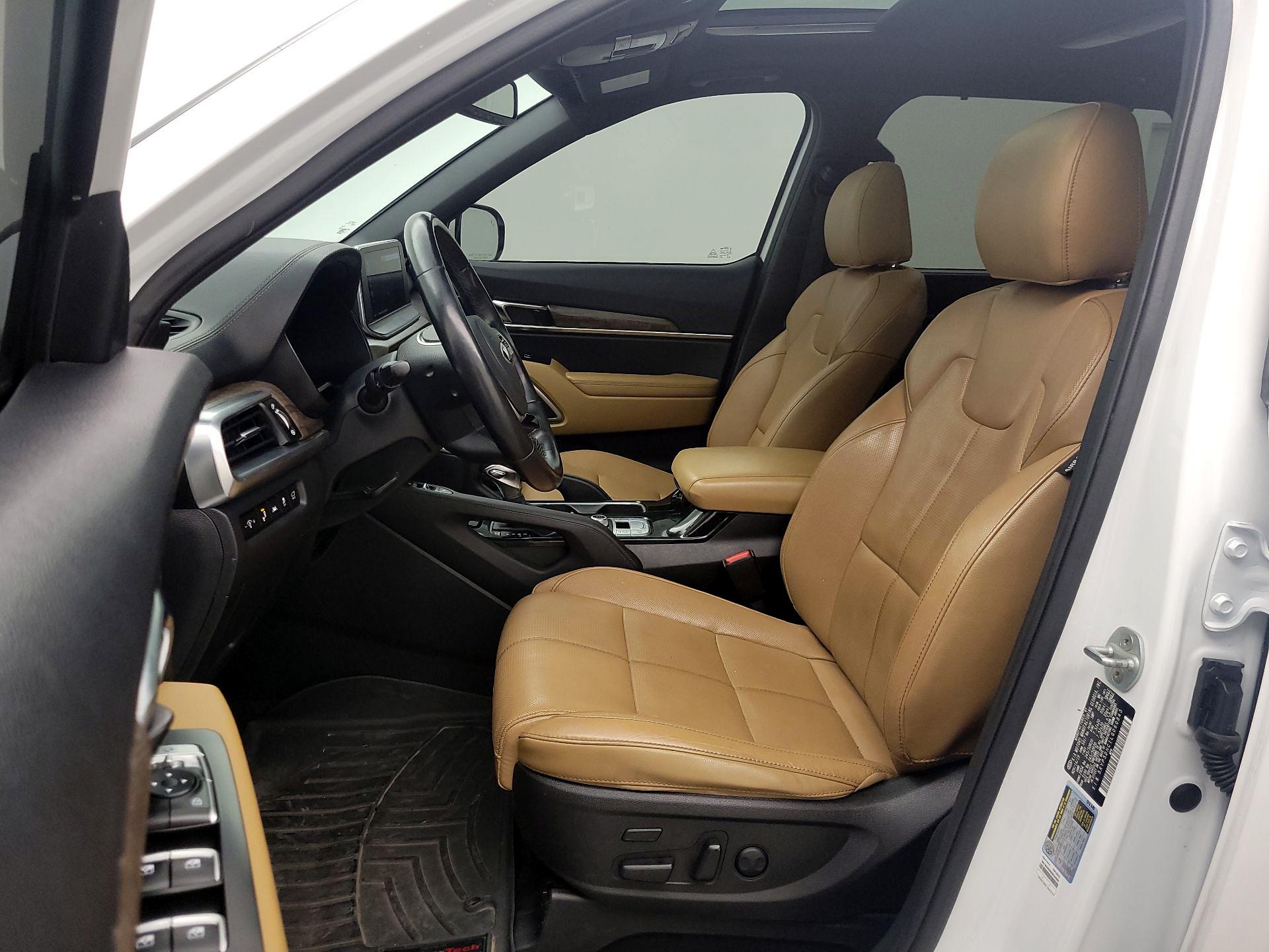 Thumbnail: 2020 Kia Telluride - 11