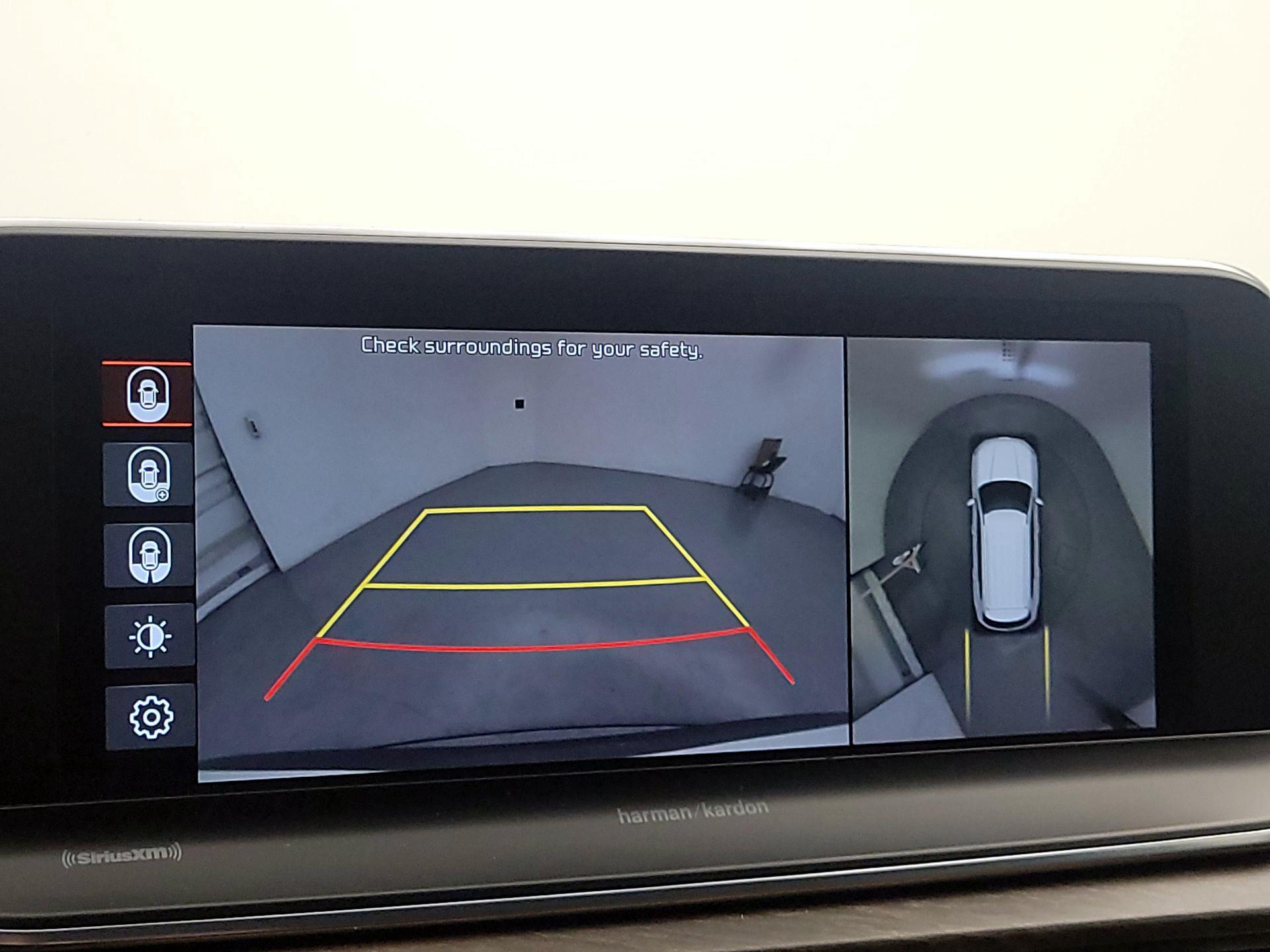 Thumbnail: 2020 Kia Telluride - 15