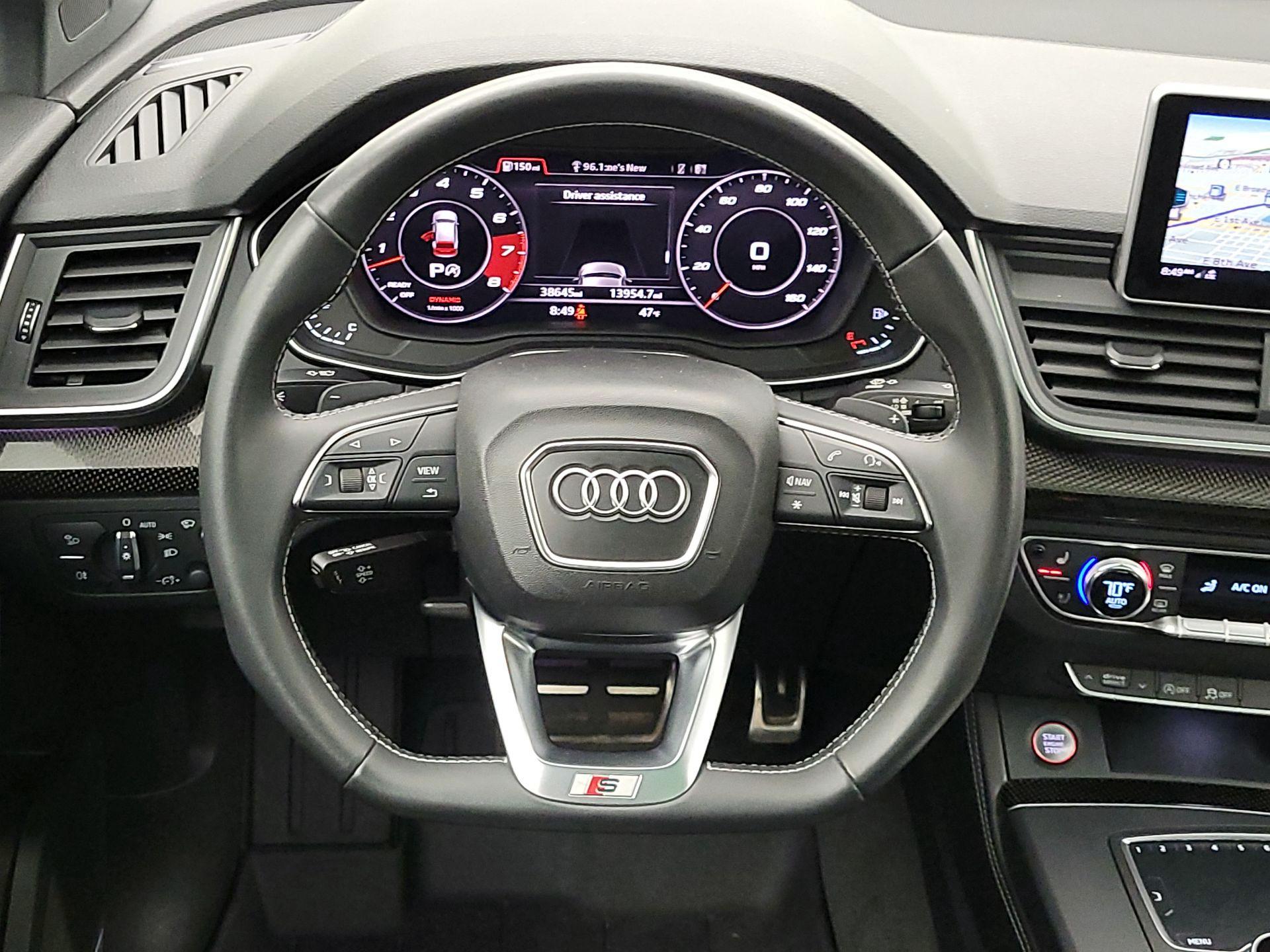 Thumbnail: 2018 Audi SQ5 - 10