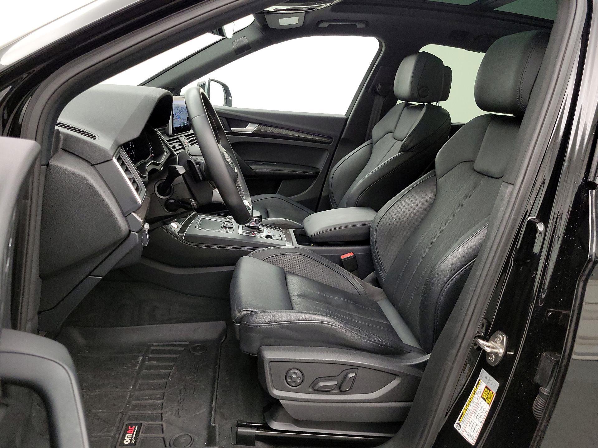 Thumbnail: 2018 Audi SQ5 - 11