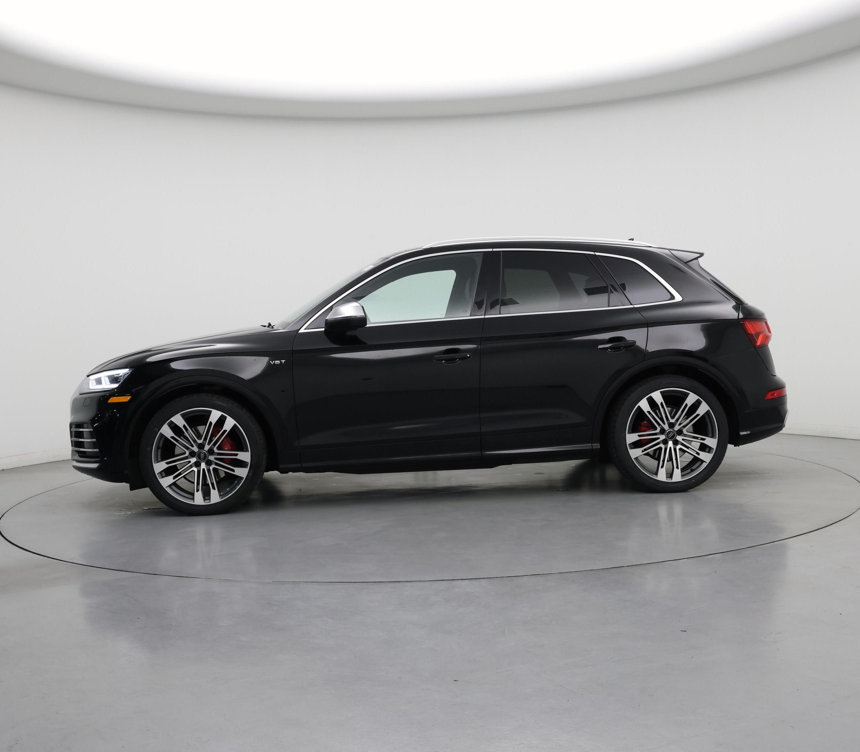 Thumbnail: 2018 Audi SQ5 - 3