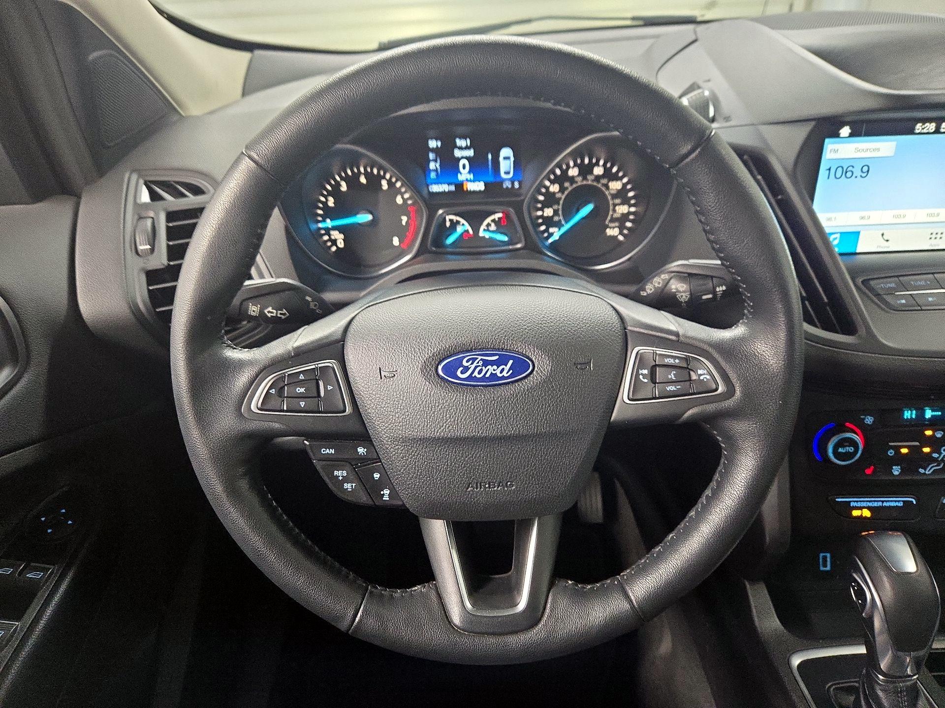 Thumbnail: 2019 Ford Escape - 10