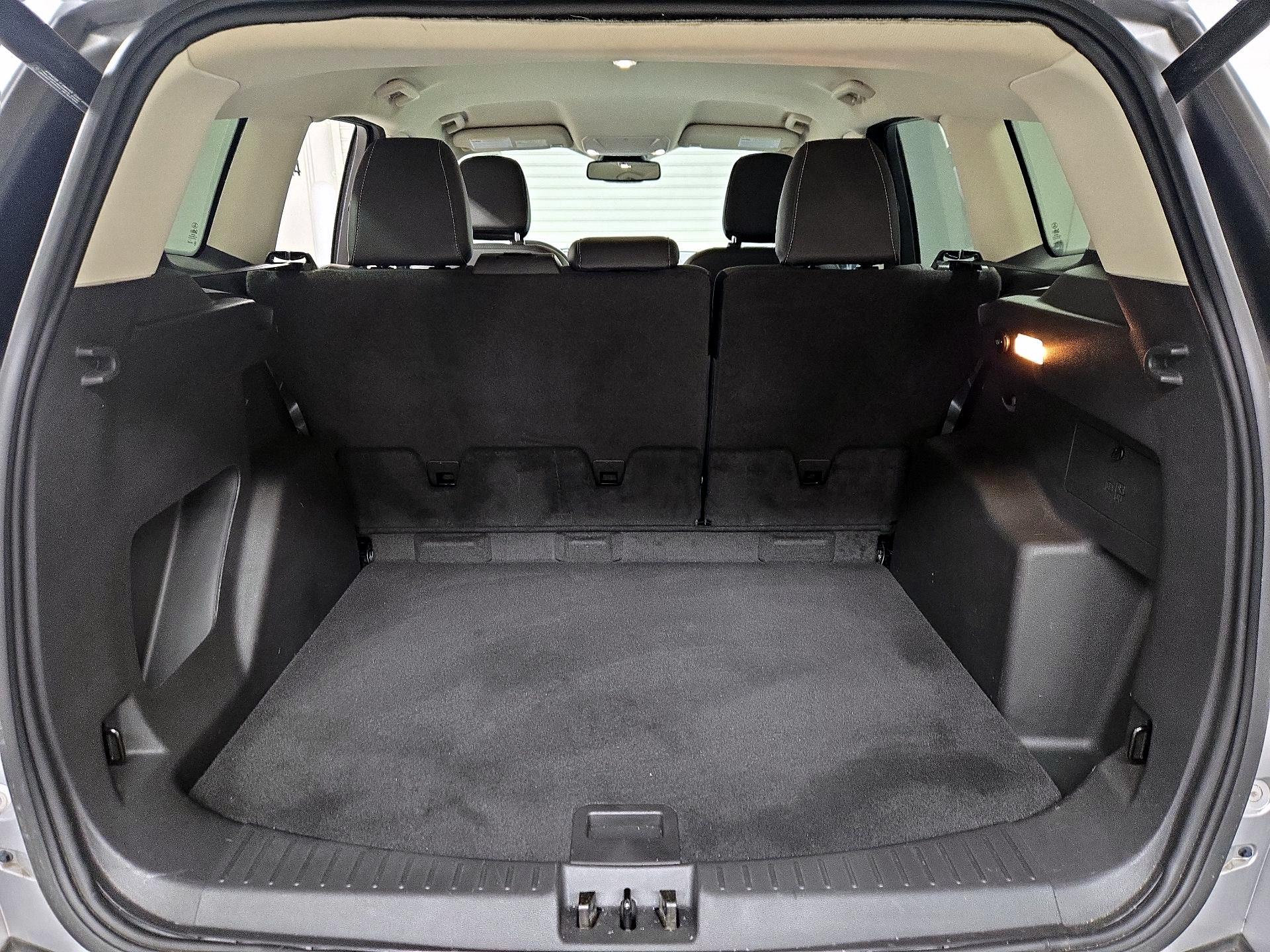 Thumbnail: 2019 Ford Escape - 20