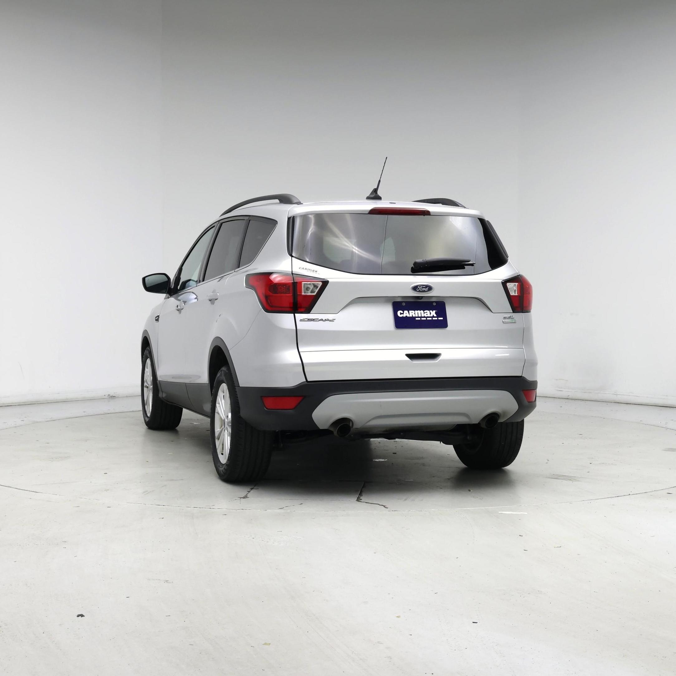 Thumbnail: 2019 Ford Escape - 6