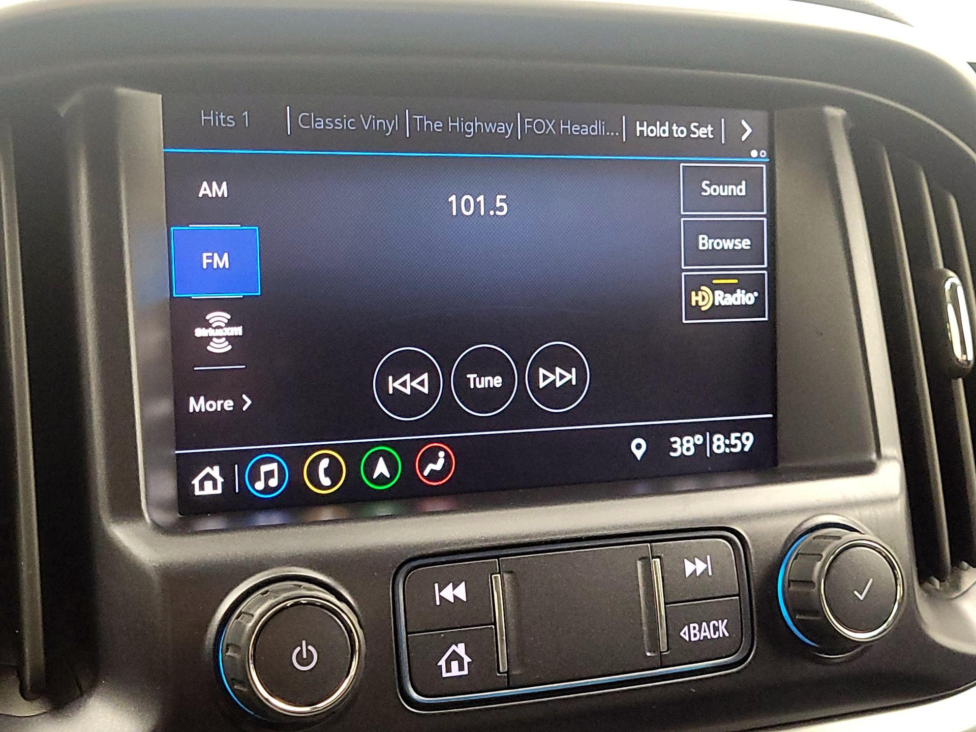 Thumbnail: 2021 Chevrolet Colorado - 16