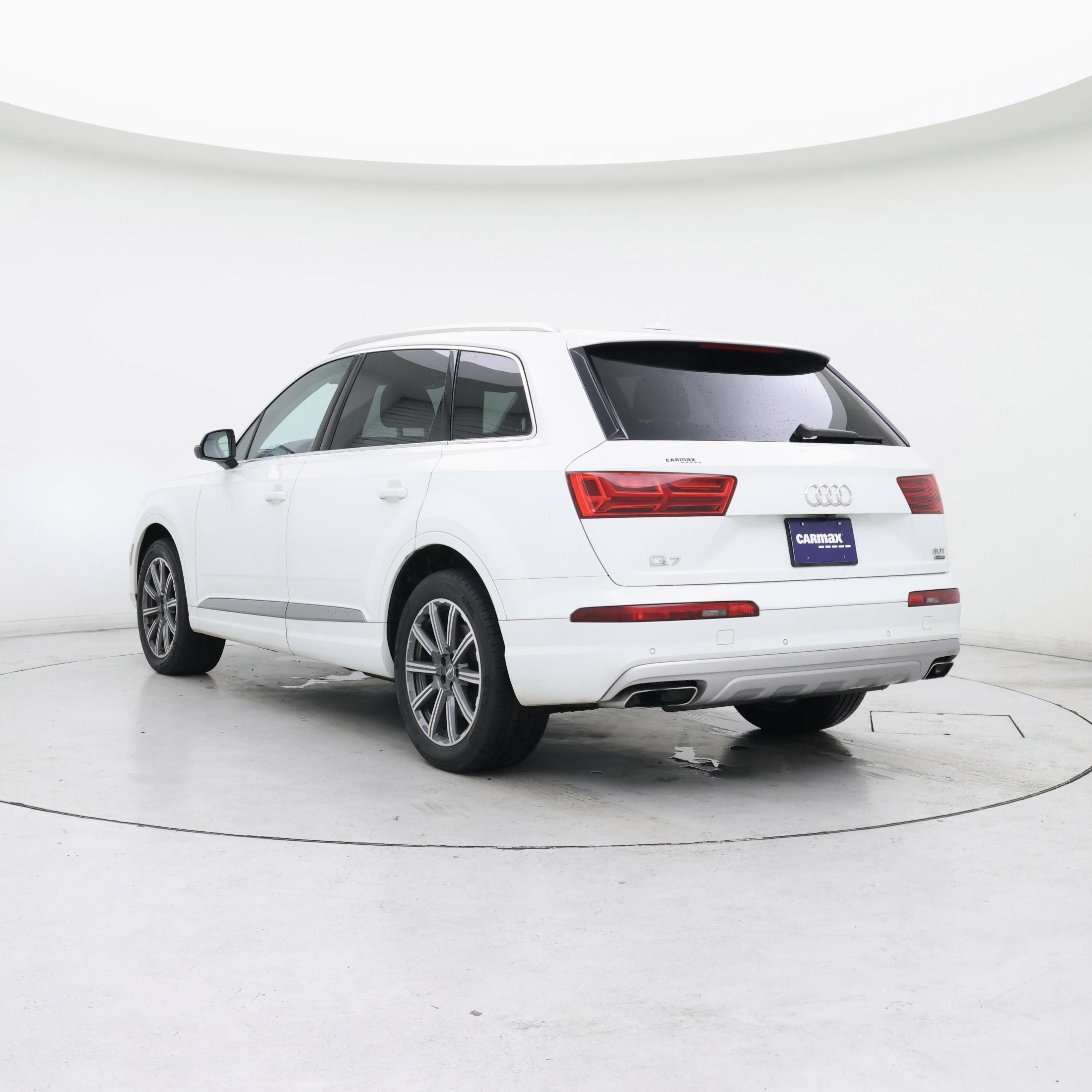 Thumbnail: 2017 Audi Q7 - 2