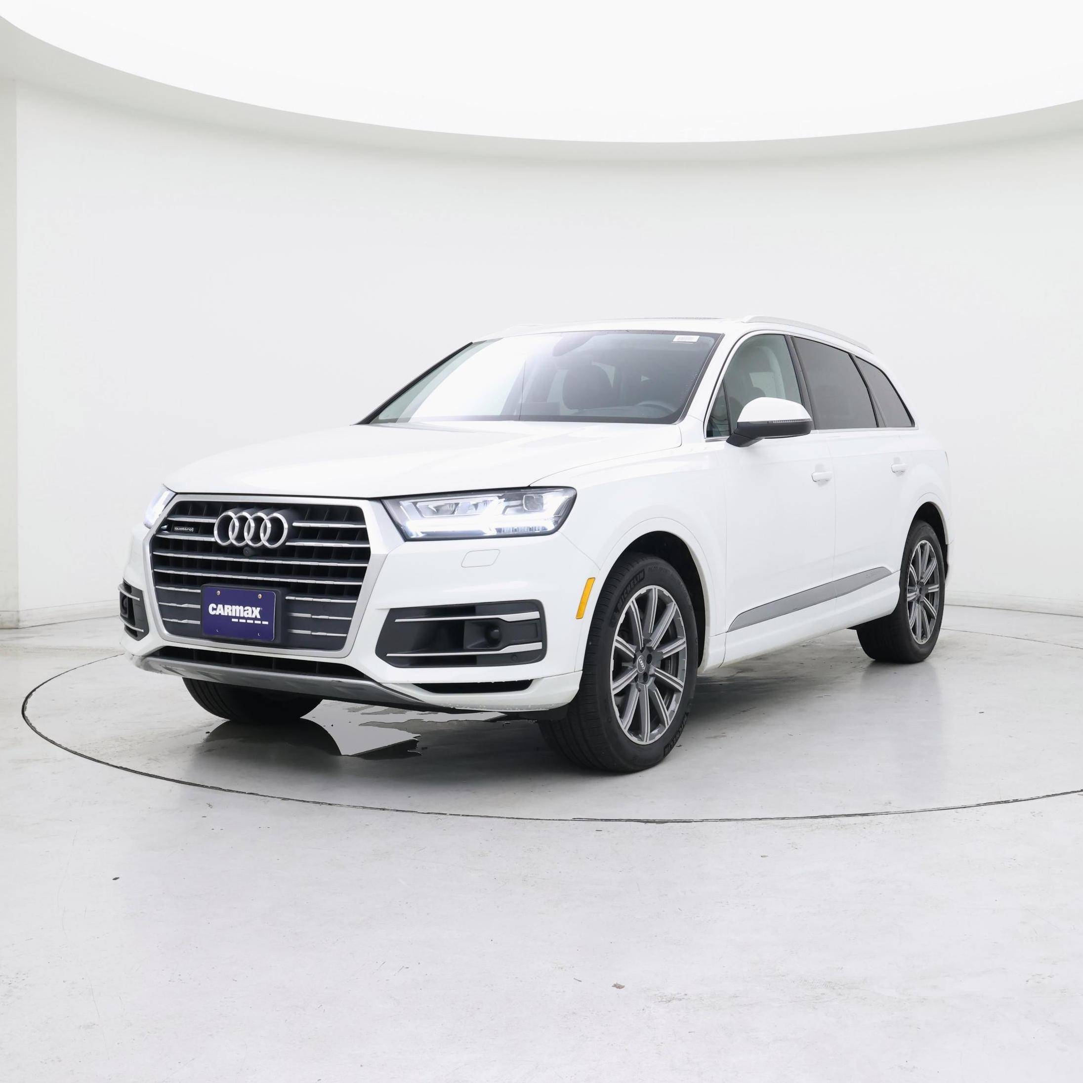 Thumbnail: 2017 Audi Q7 - 4