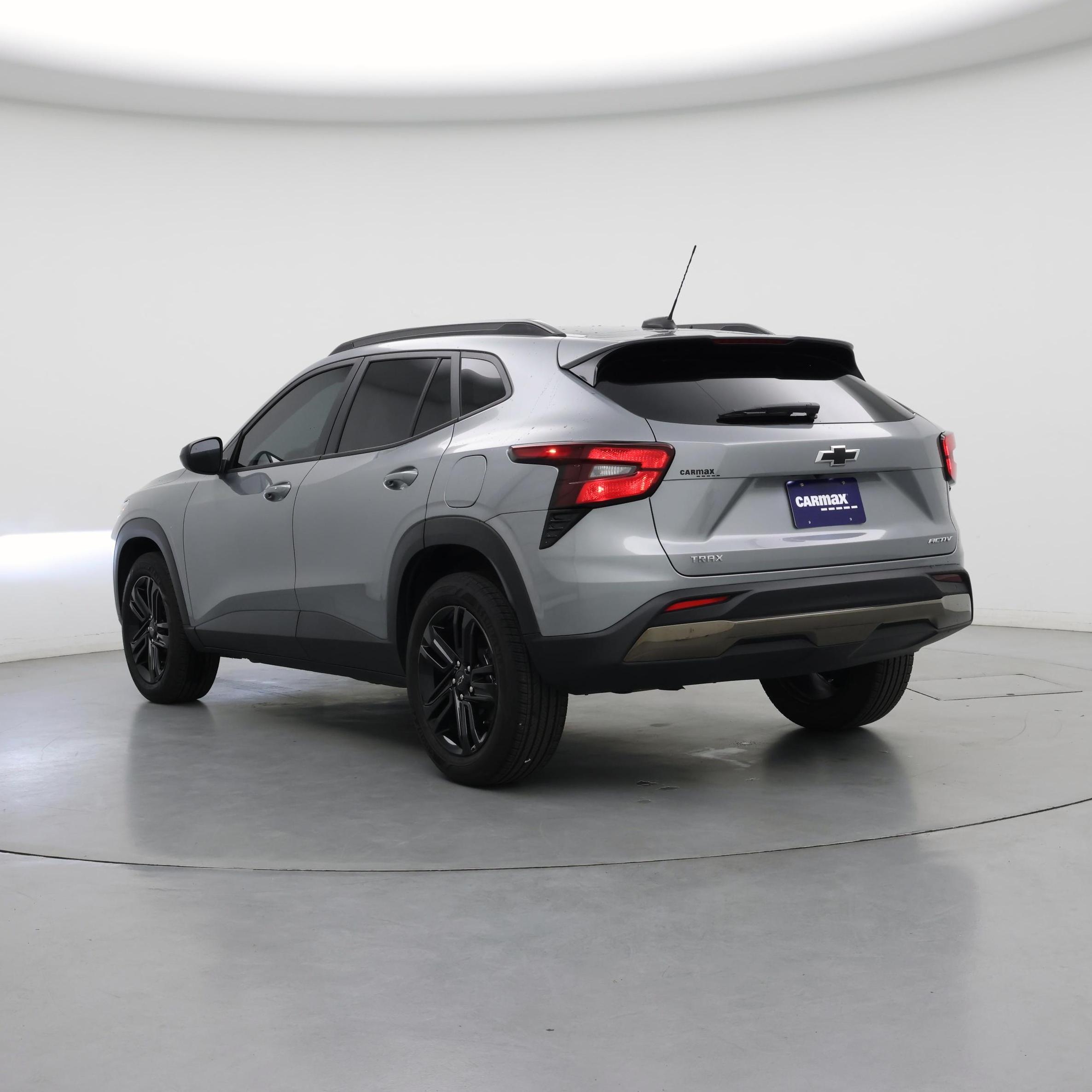 Thumbnail: 2025 Chevrolet Trax - 2