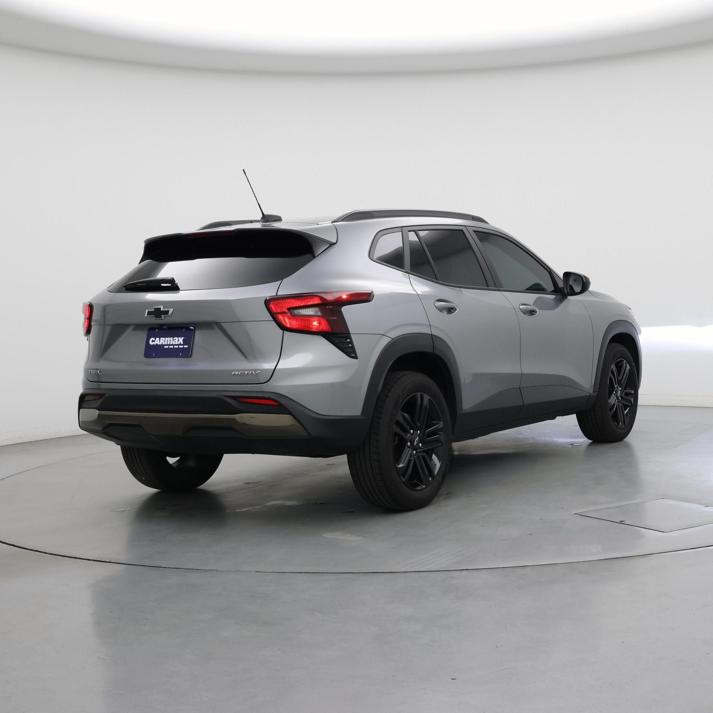 Thumbnail: 2025 Chevrolet Trax - 8