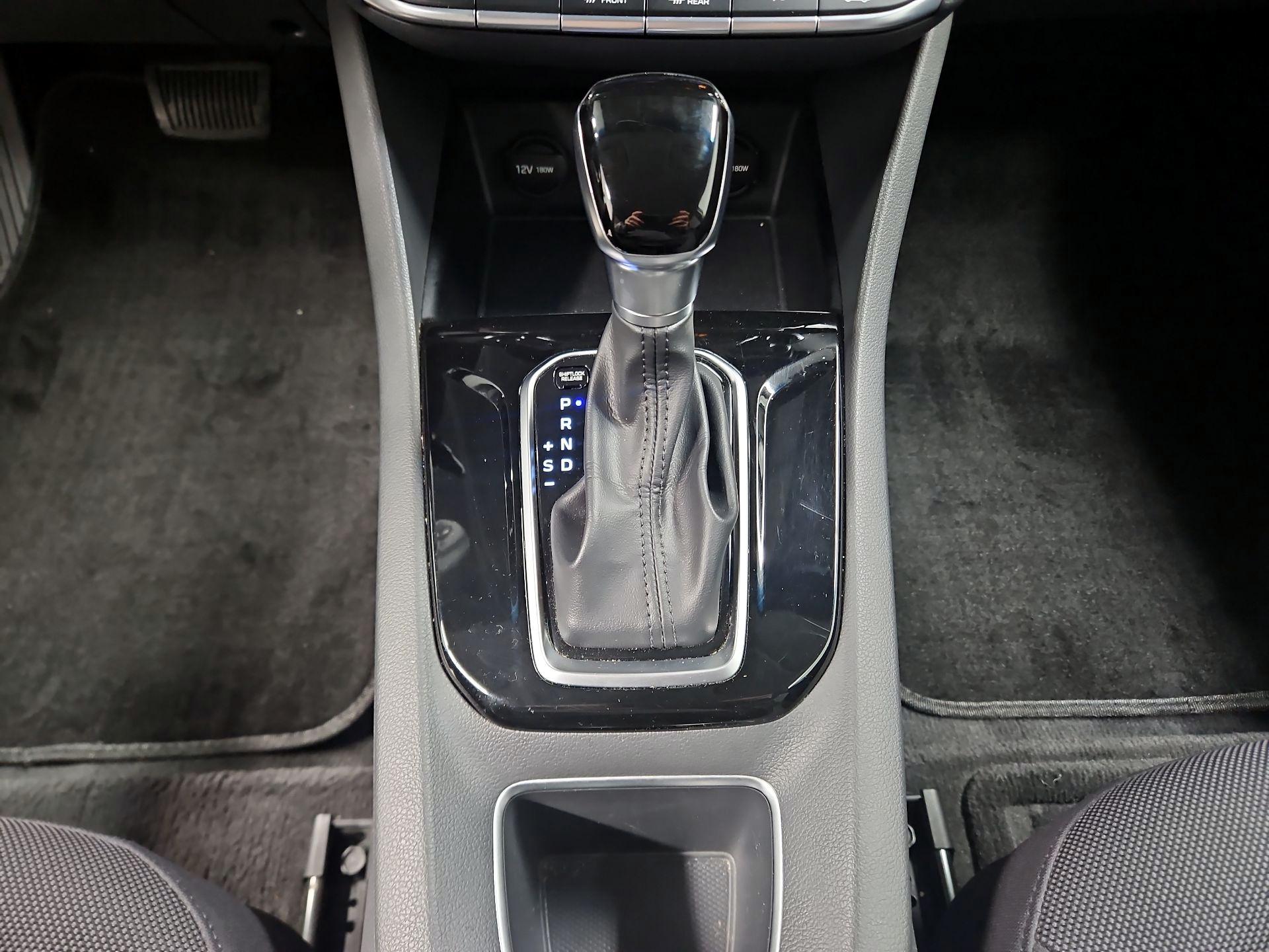 Thumbnail: 2019 Hyundai Ioniq - 17