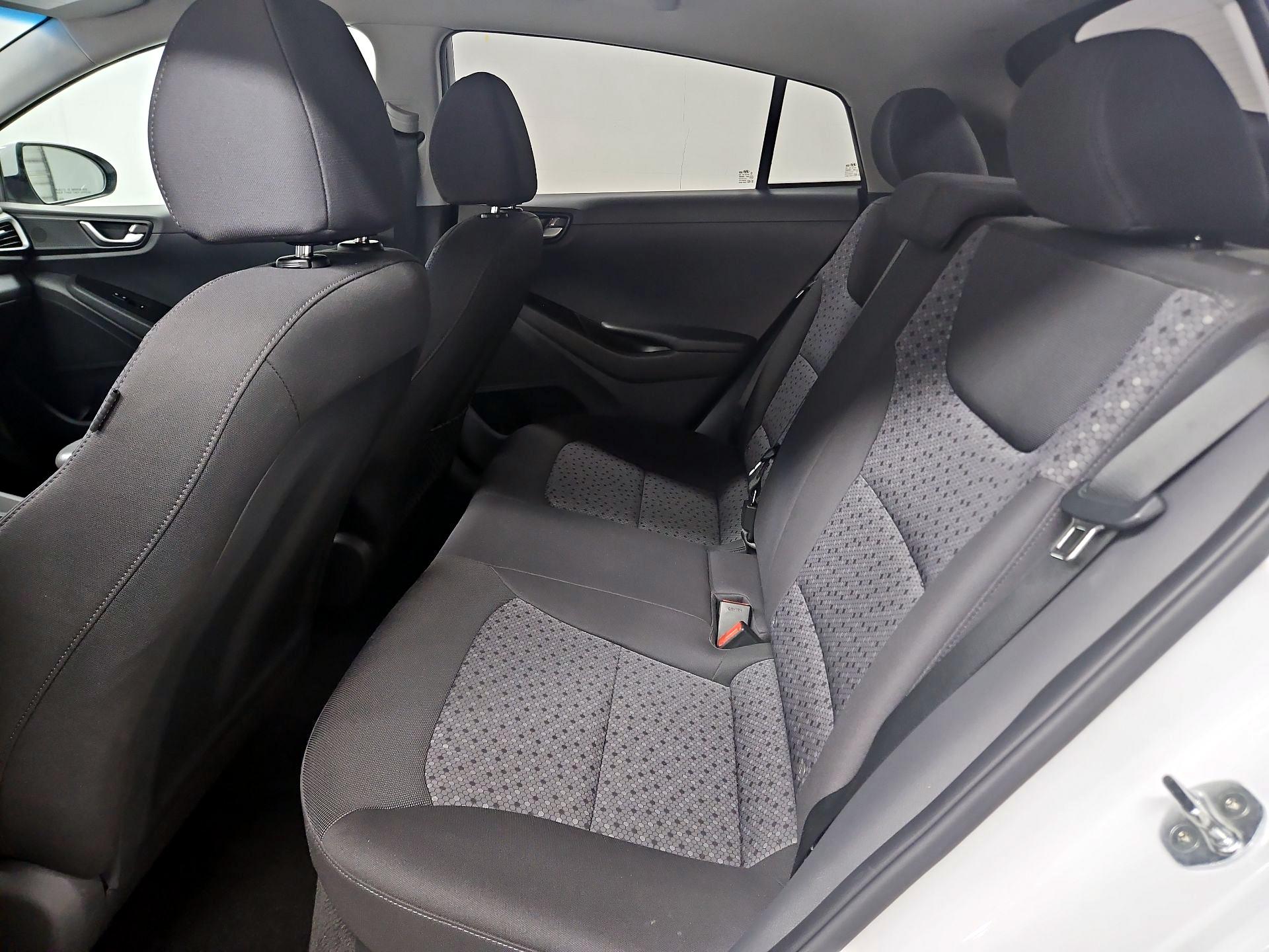 Thumbnail: 2019 Hyundai Ioniq - 19