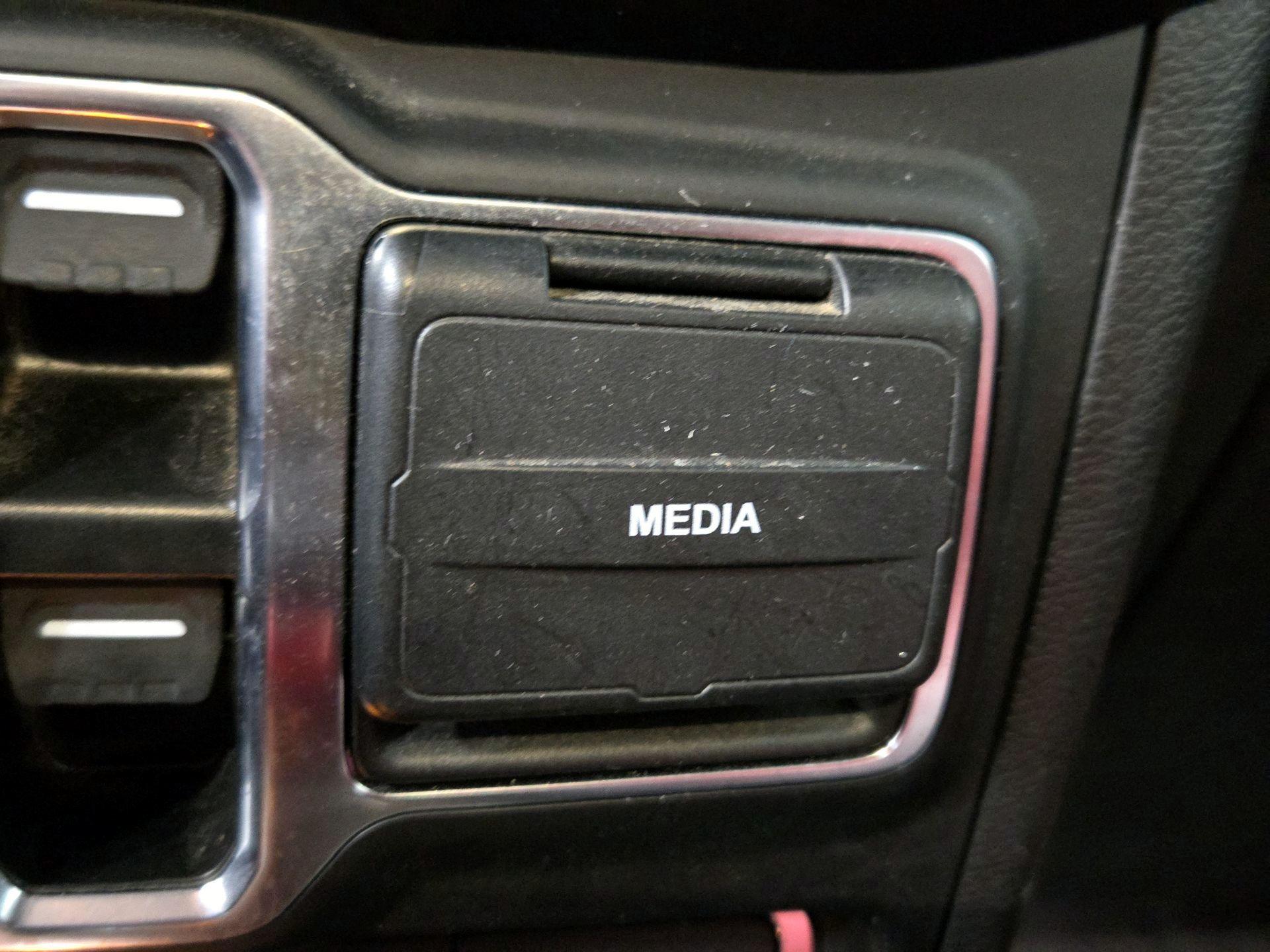 Thumbnail: 2023 Jeep Wrangler - 19