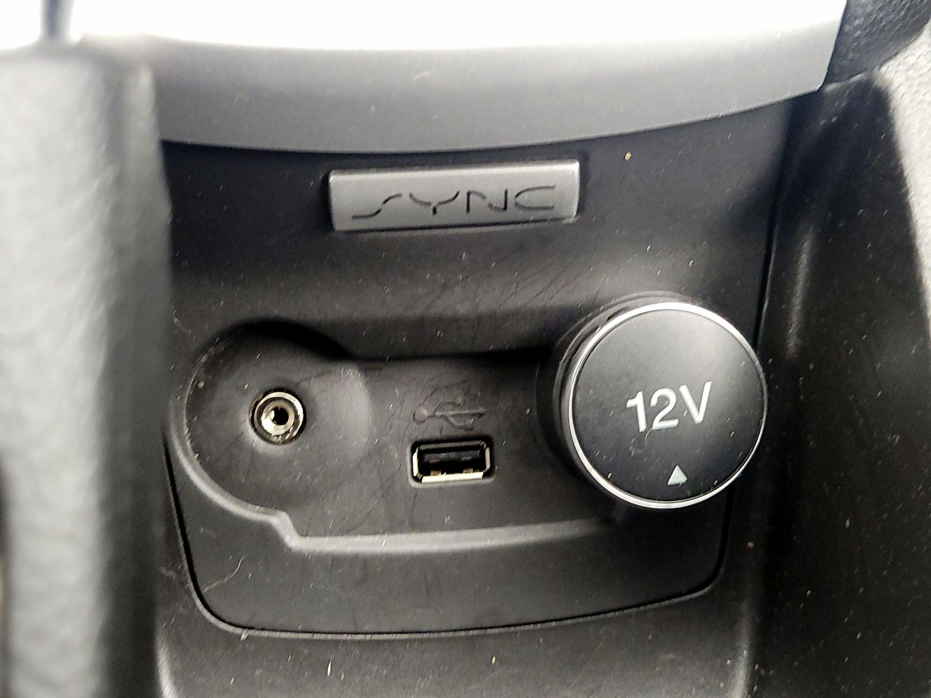 Thumbnail: 2019 Ford Fiesta - 18