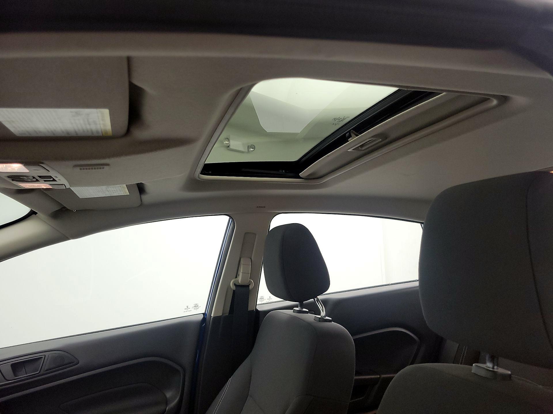 Thumbnail: 2019 Ford Fiesta - 19