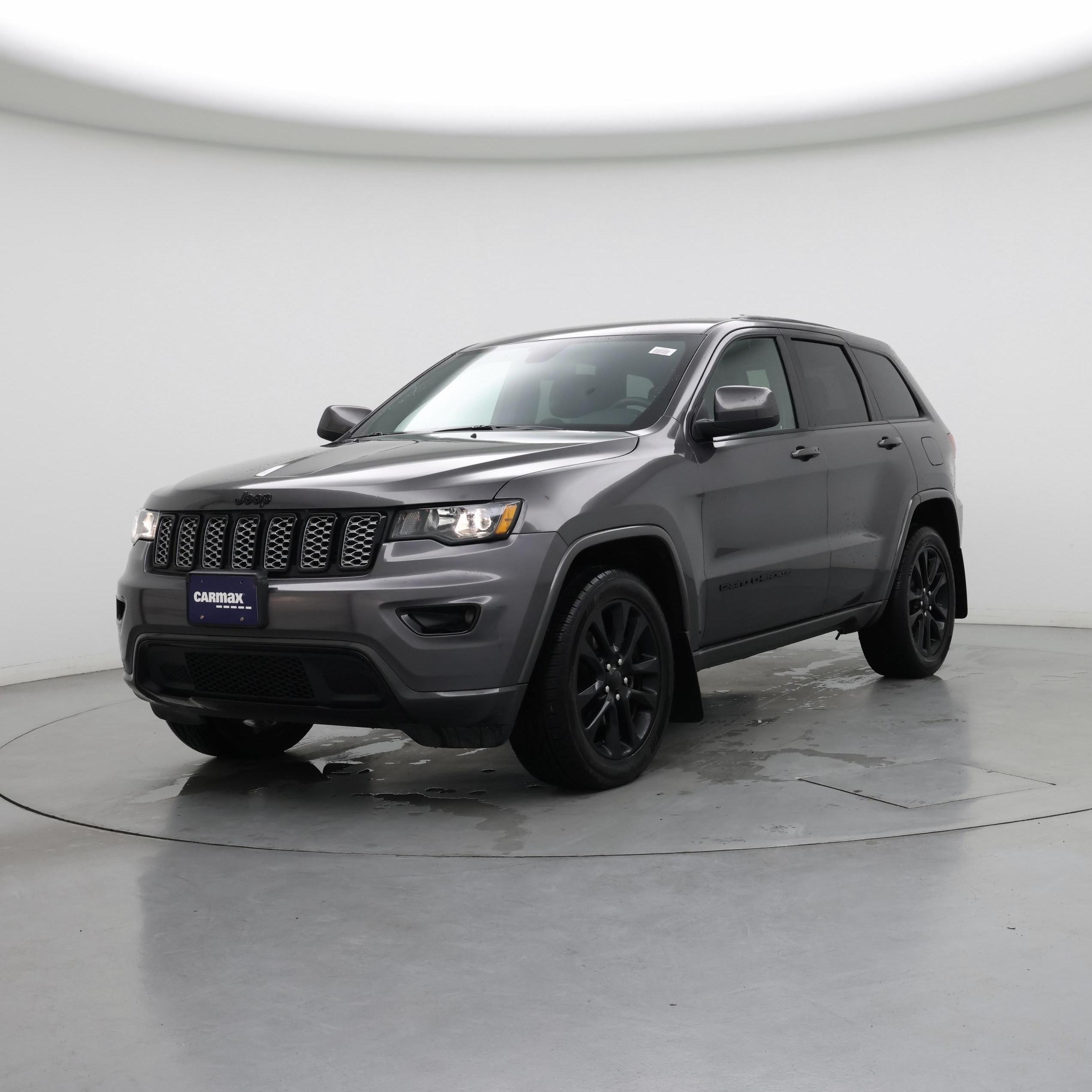 Thumbnail: 2020 Jeep Grand Cherokee - 4