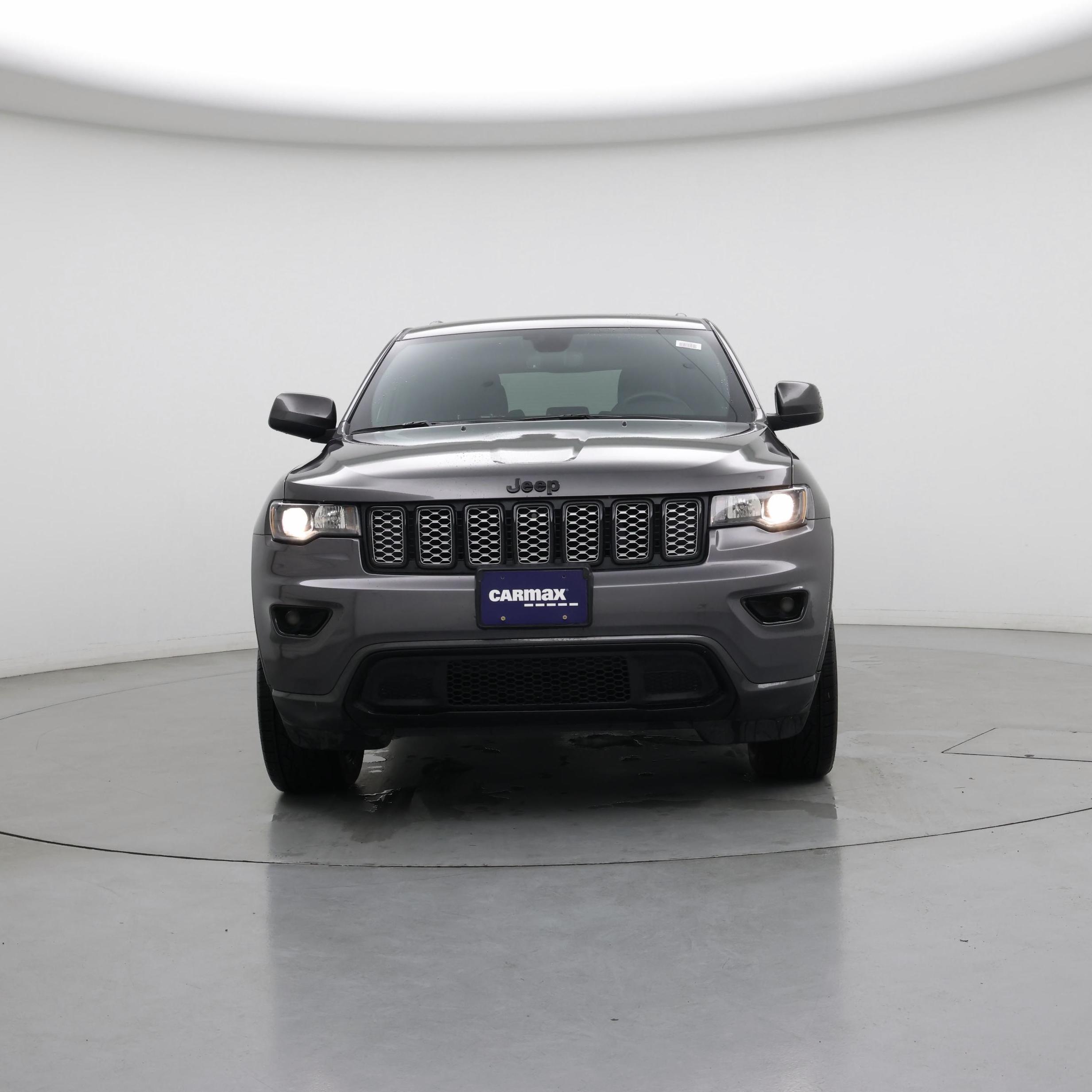 Thumbnail: 2020 Jeep Grand Cherokee - 5