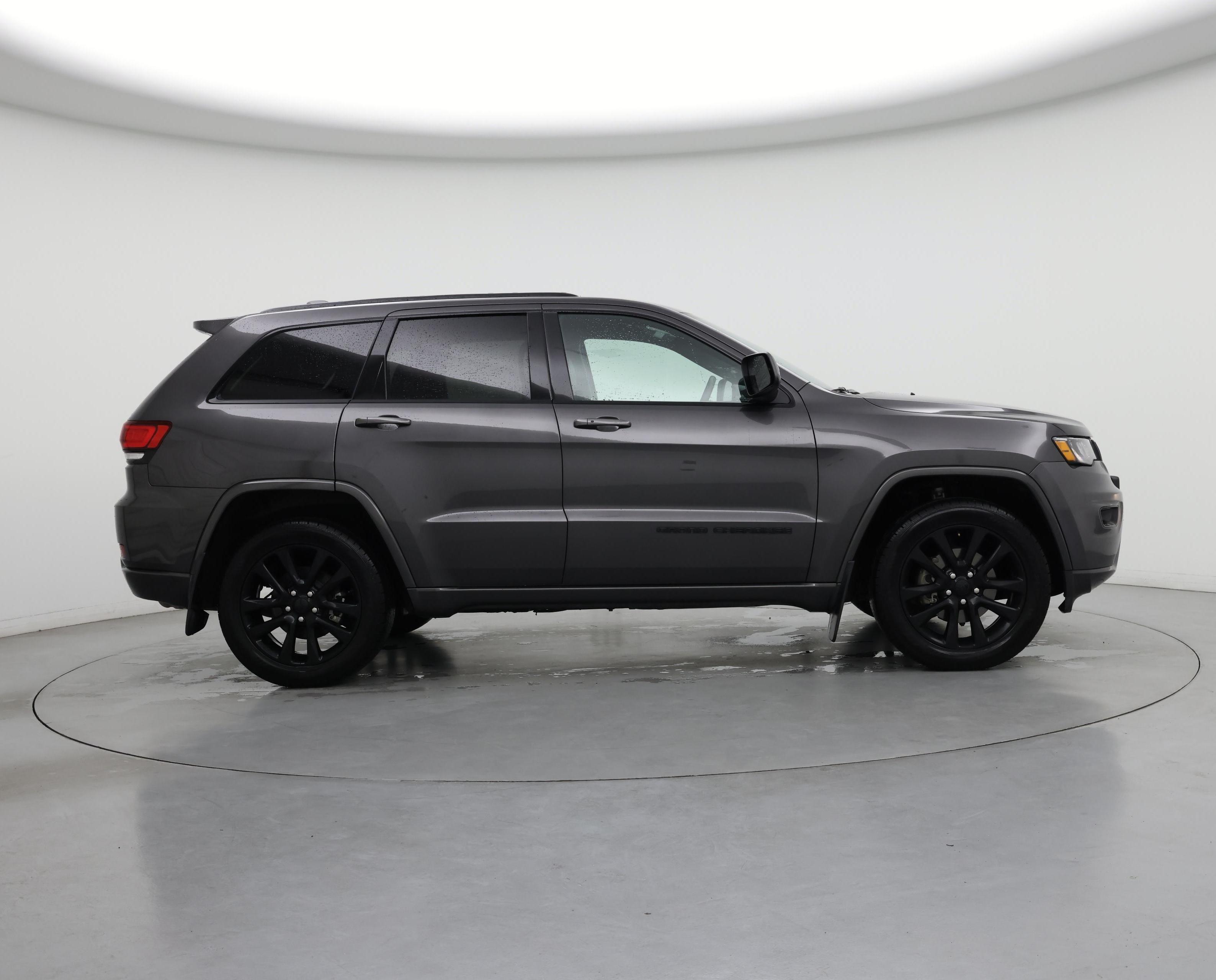 Thumbnail: 2020 Jeep Grand Cherokee - 7