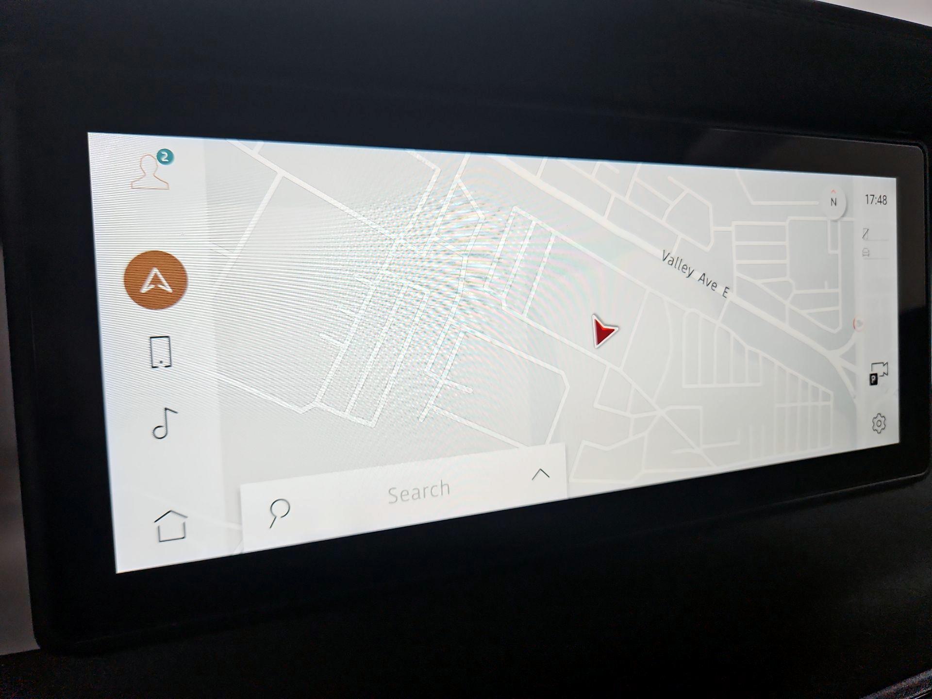 Thumbnail: 2022 Land Rover Defender - 14