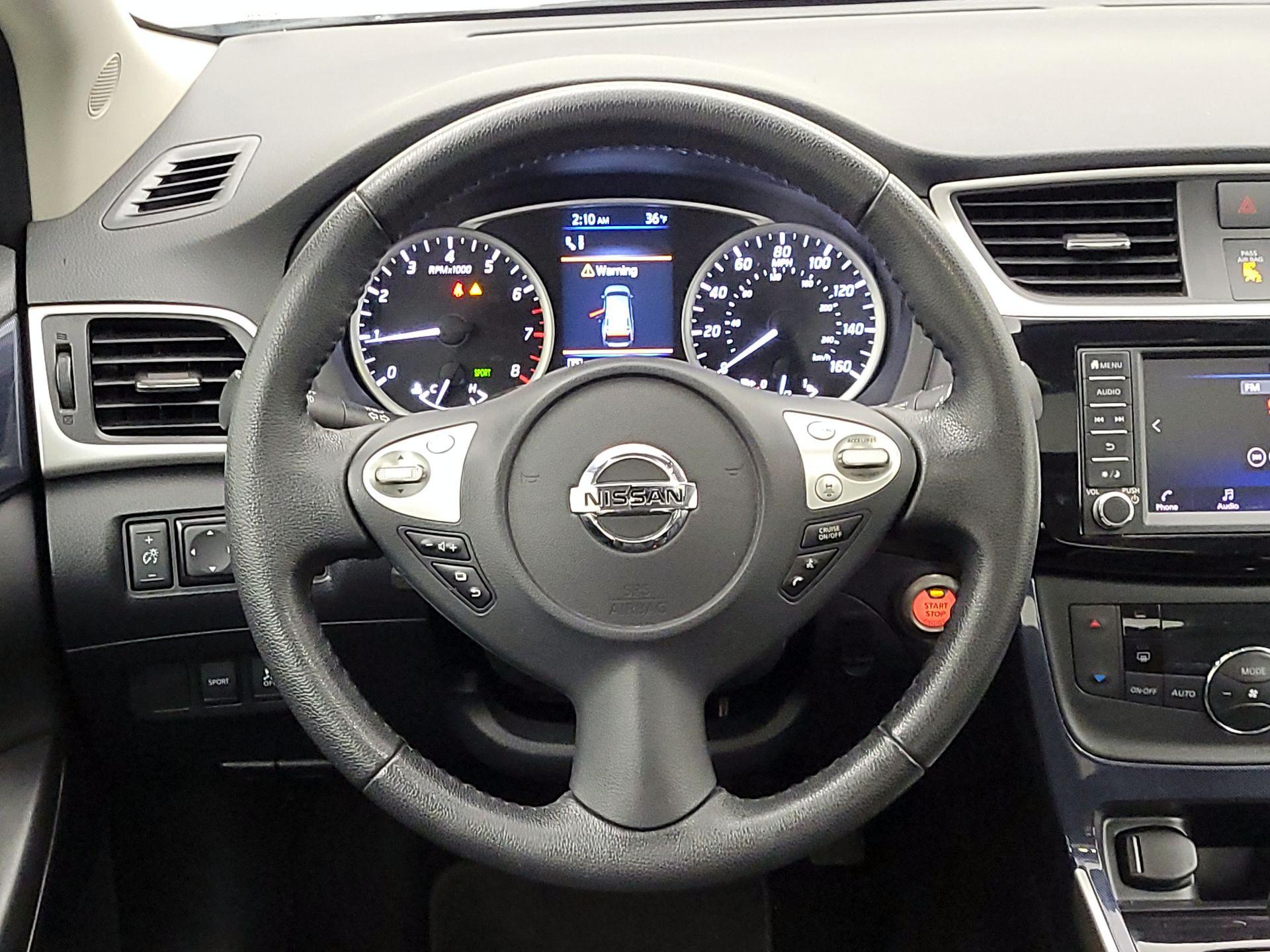 Thumbnail: 2019 Nissan Sentra - 10