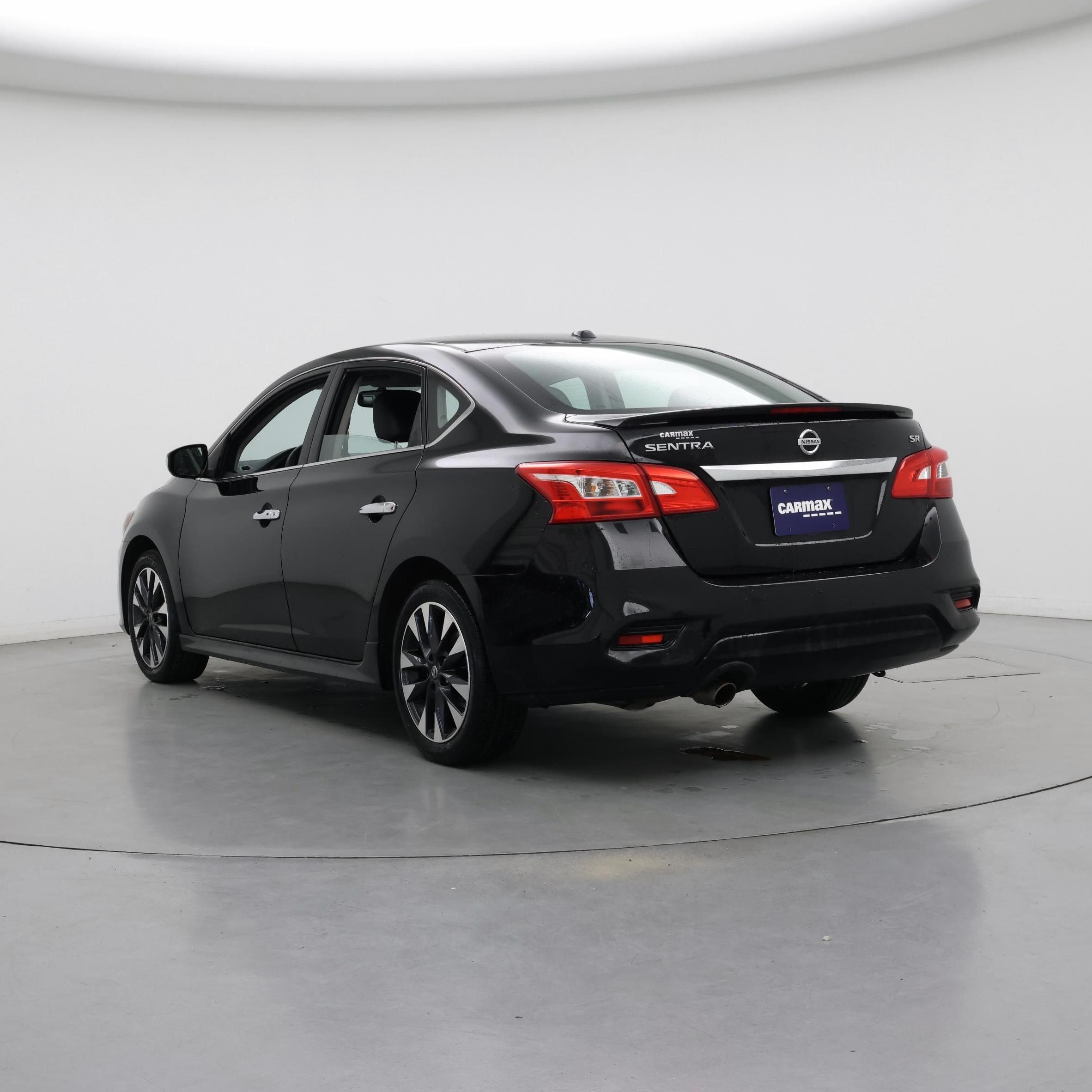 Thumbnail: 2019 Nissan Sentra - 2