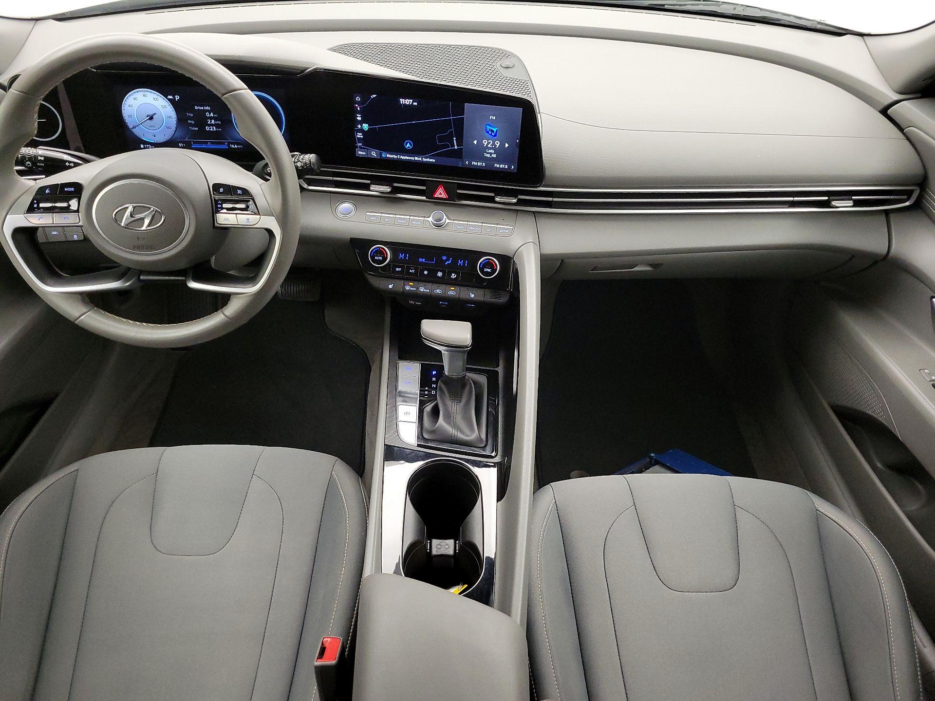 Thumbnail: 2023 Hyundai Elantra - 9