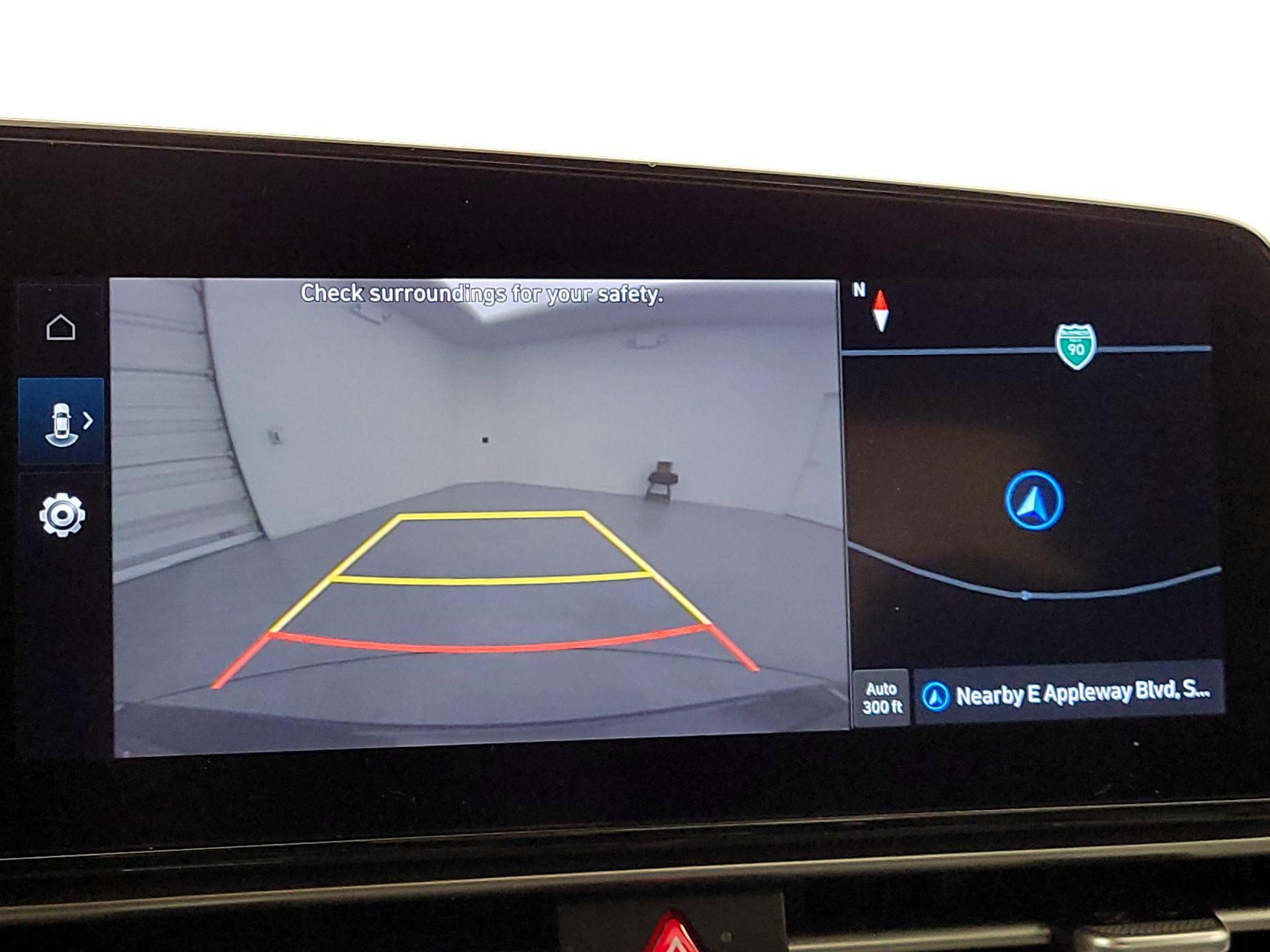 Thumbnail: 2023 Hyundai Elantra - 15