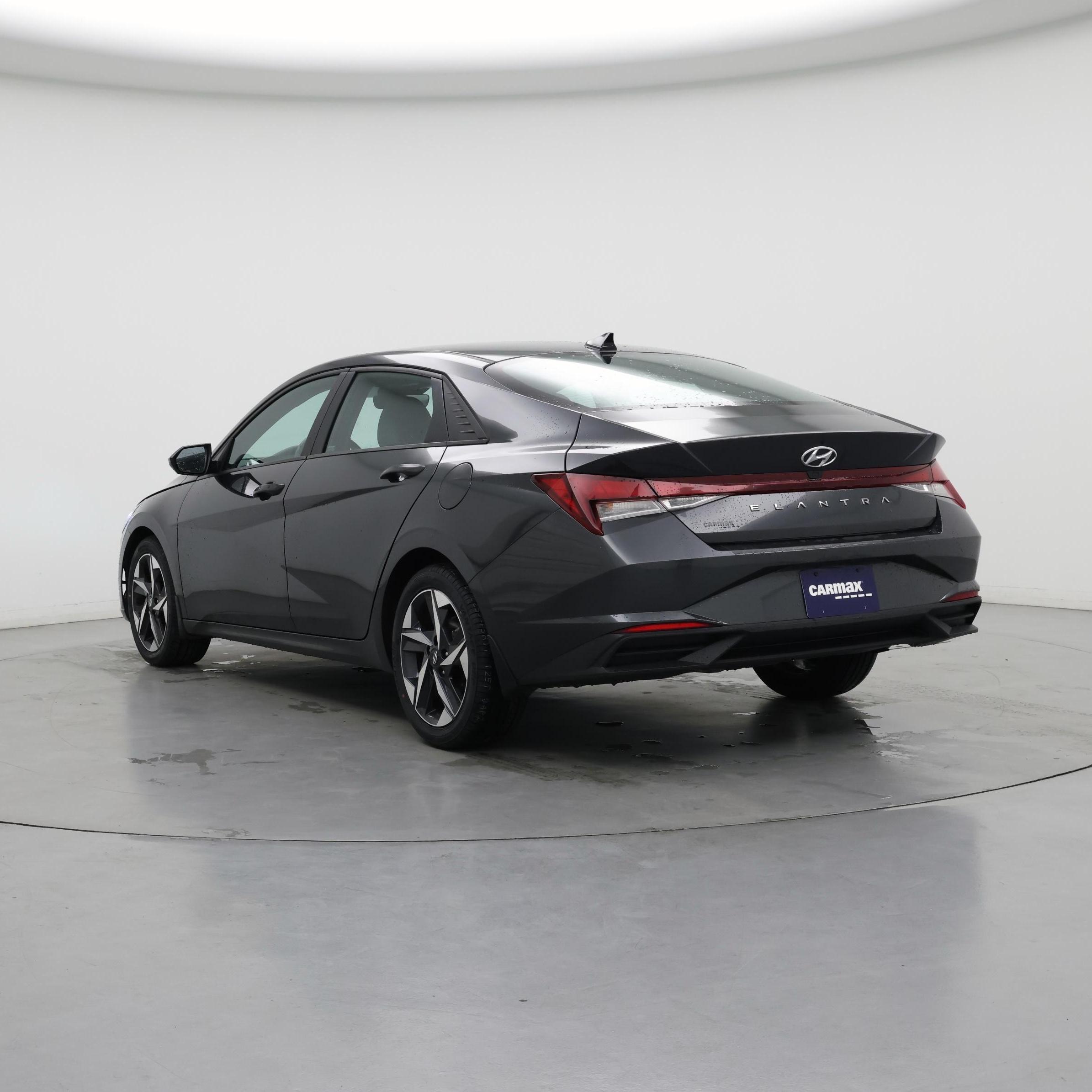 Thumbnail: 2023 Hyundai Elantra - 2