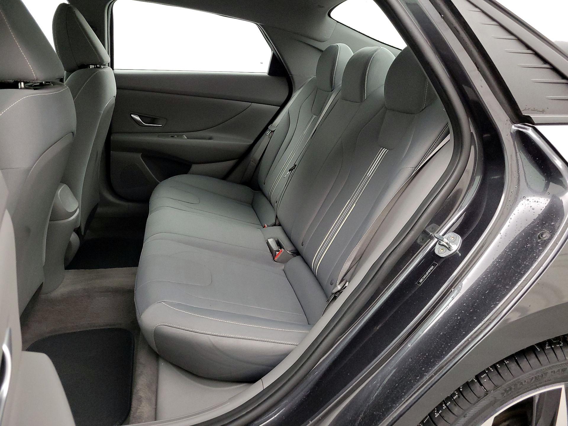 Thumbnail: 2023 Hyundai Elantra - 20