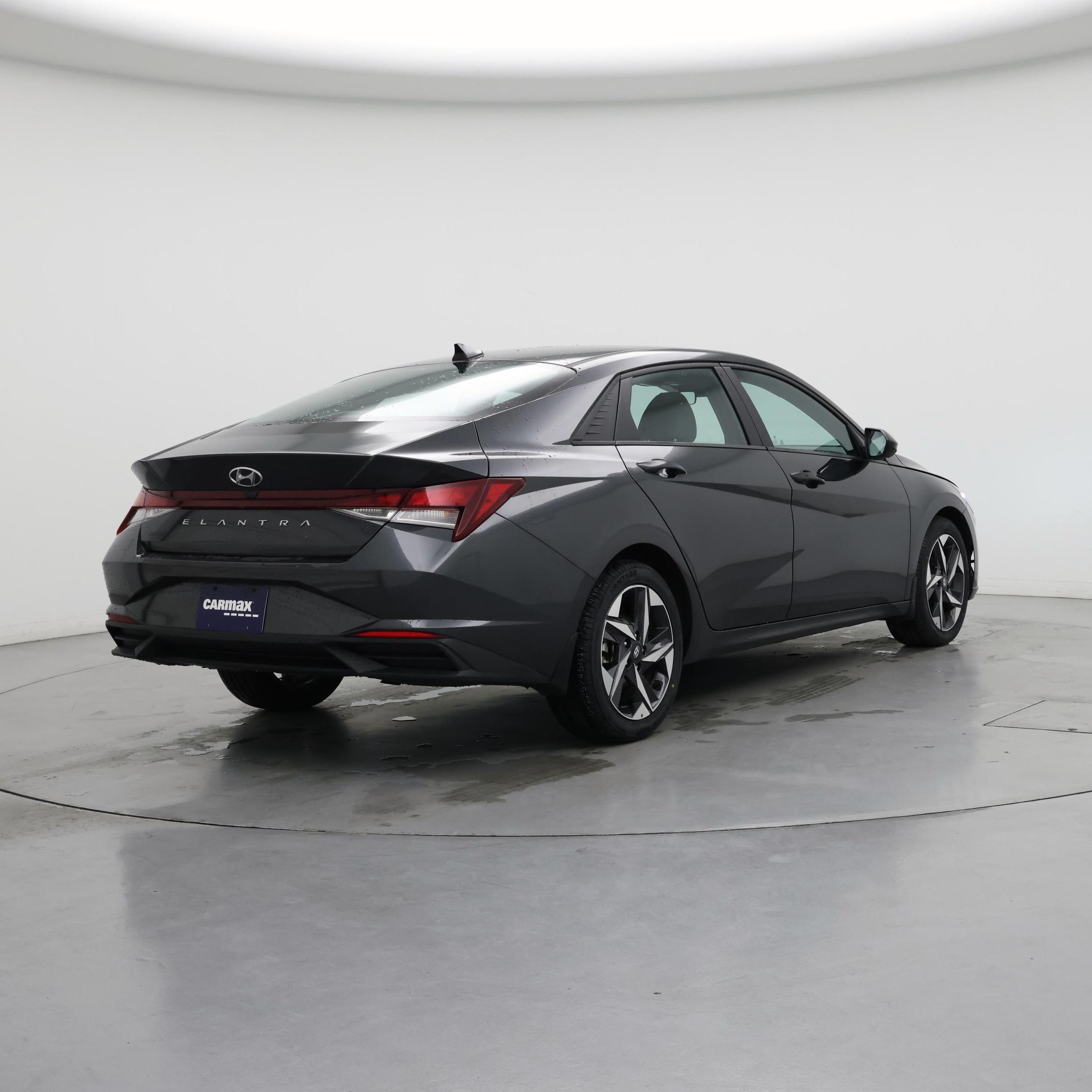 Thumbnail: 2023 Hyundai Elantra - 8