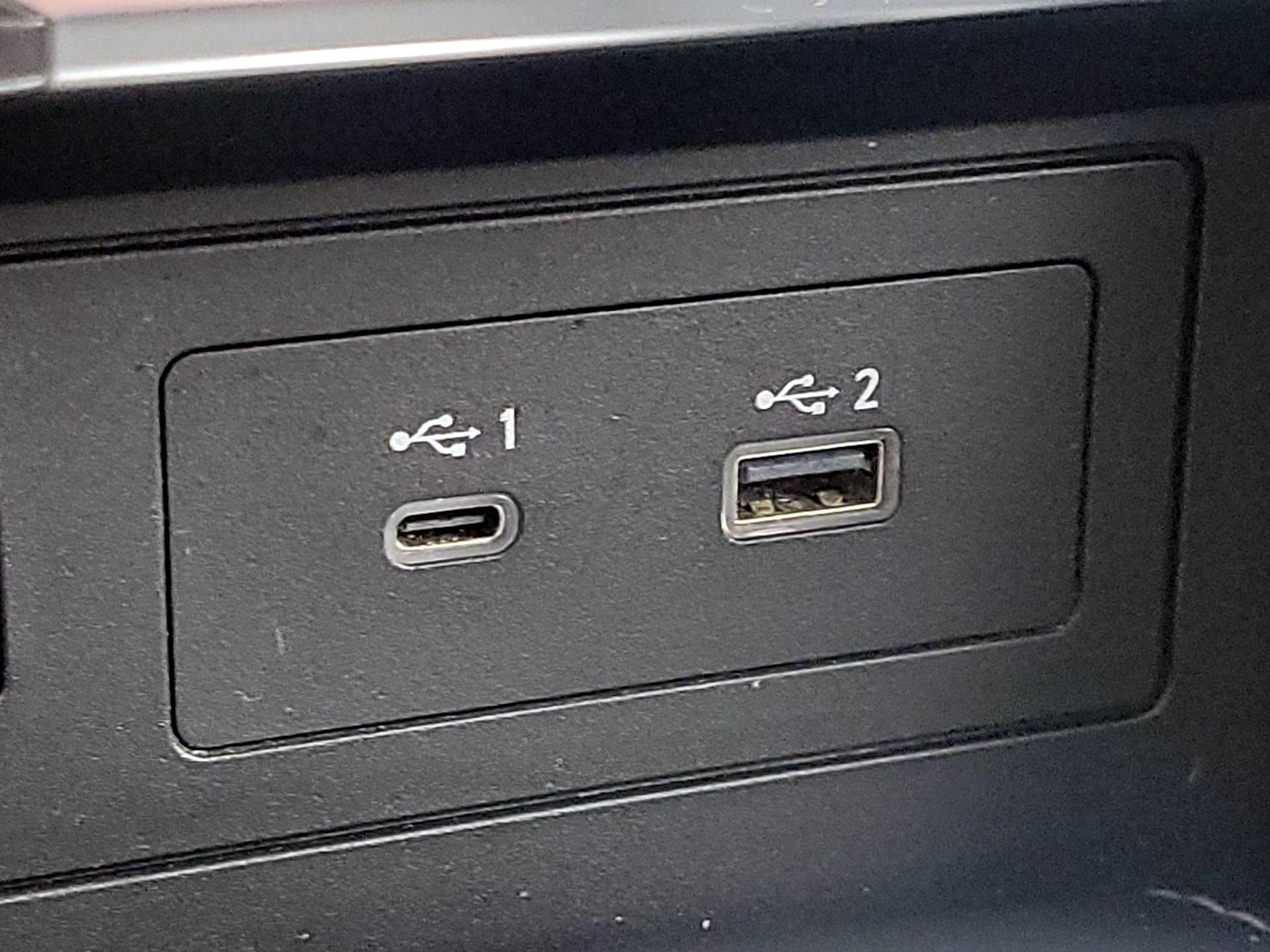 Thumbnail: 2024 INFINITI QX80 - 19