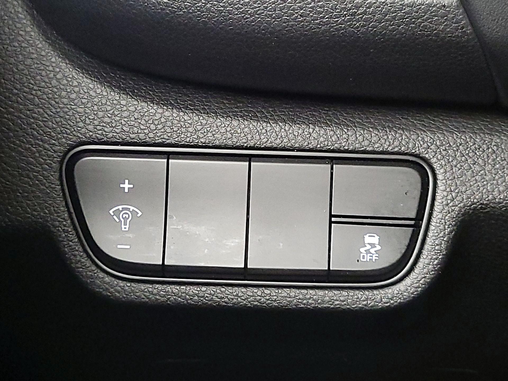 Thumbnail: 2024 Kia Seltos - 13