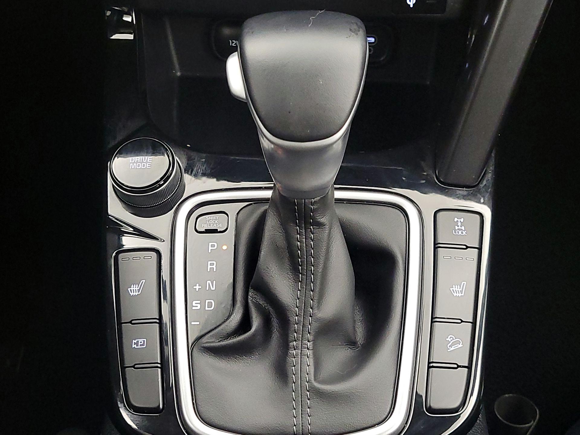 Thumbnail: 2024 Kia Seltos - 18