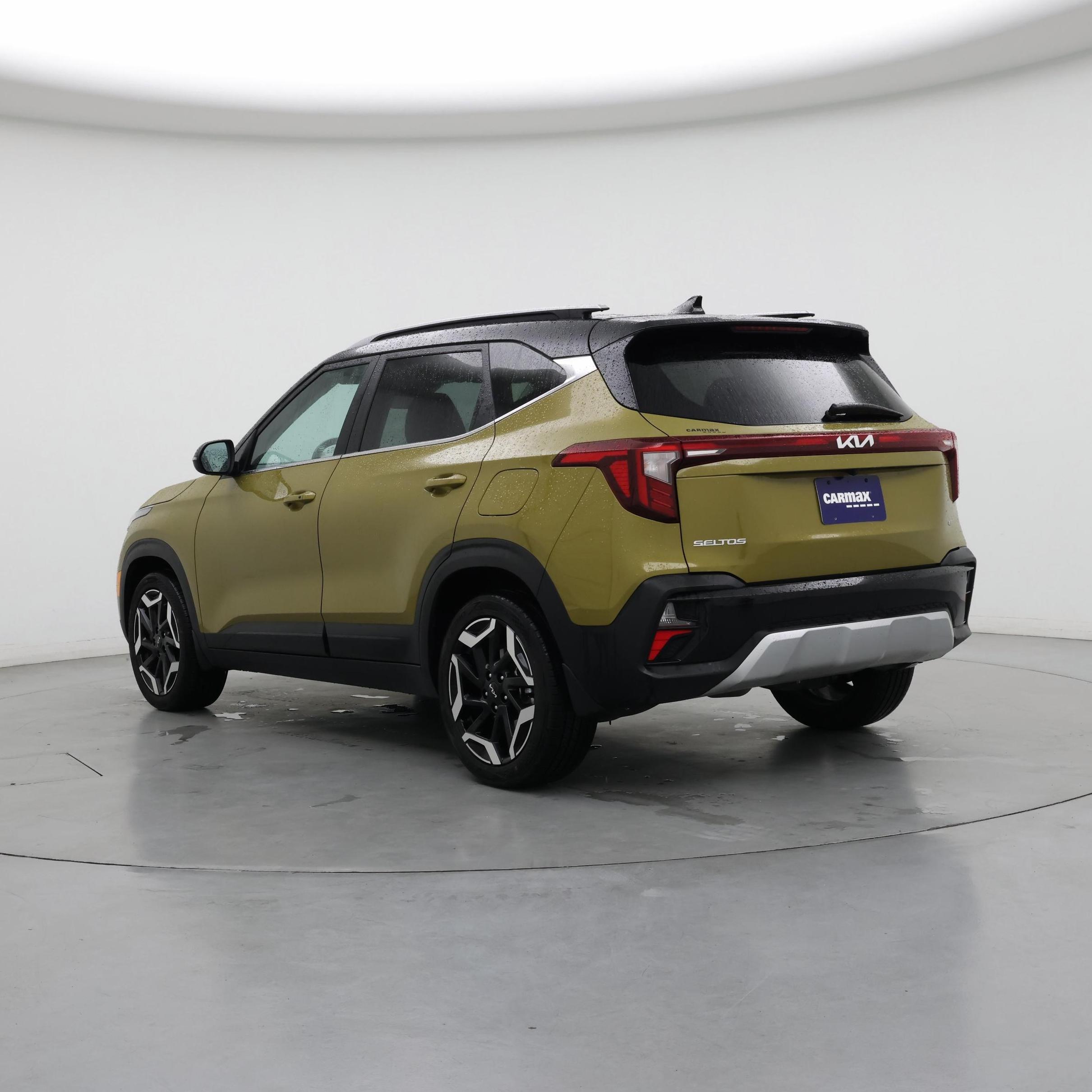 Thumbnail: 2024 Kia Seltos - 2