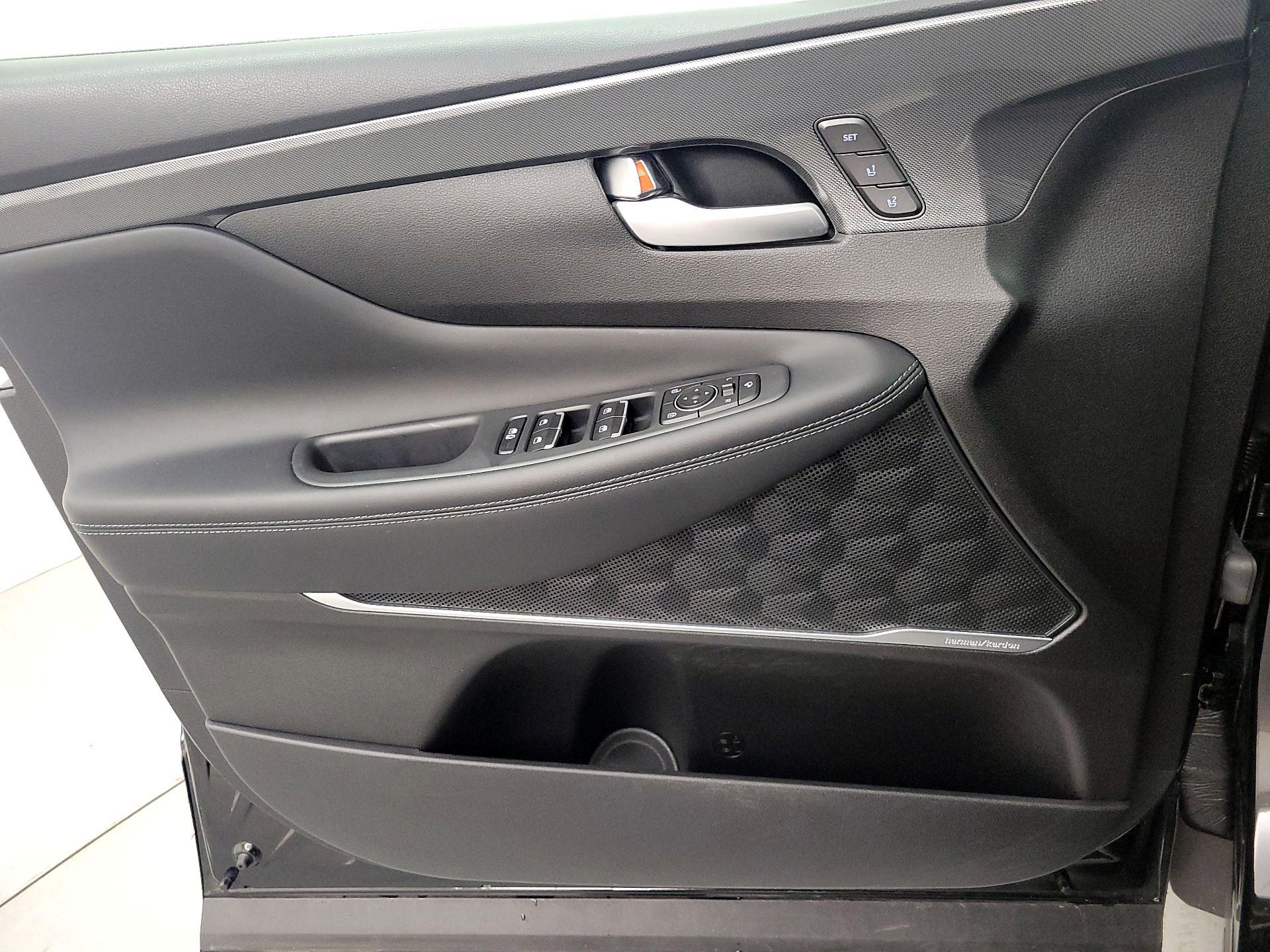 Thumbnail: 2022 Hyundai Santa Fe - 12